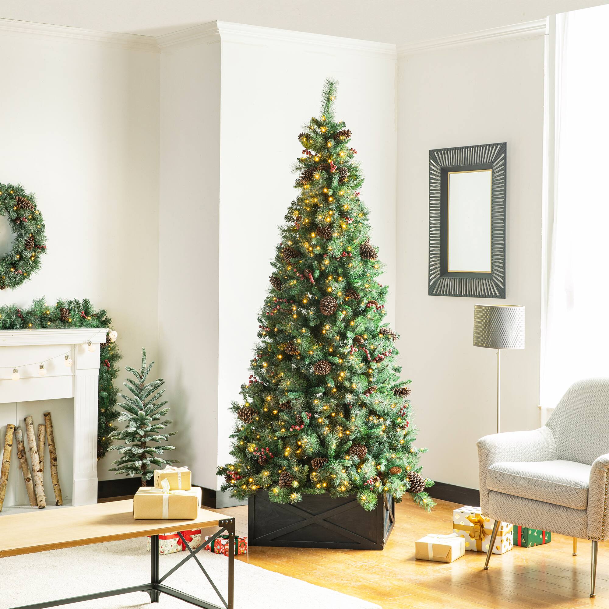 Glitzhome® 26" Black Wooden Tree Collar