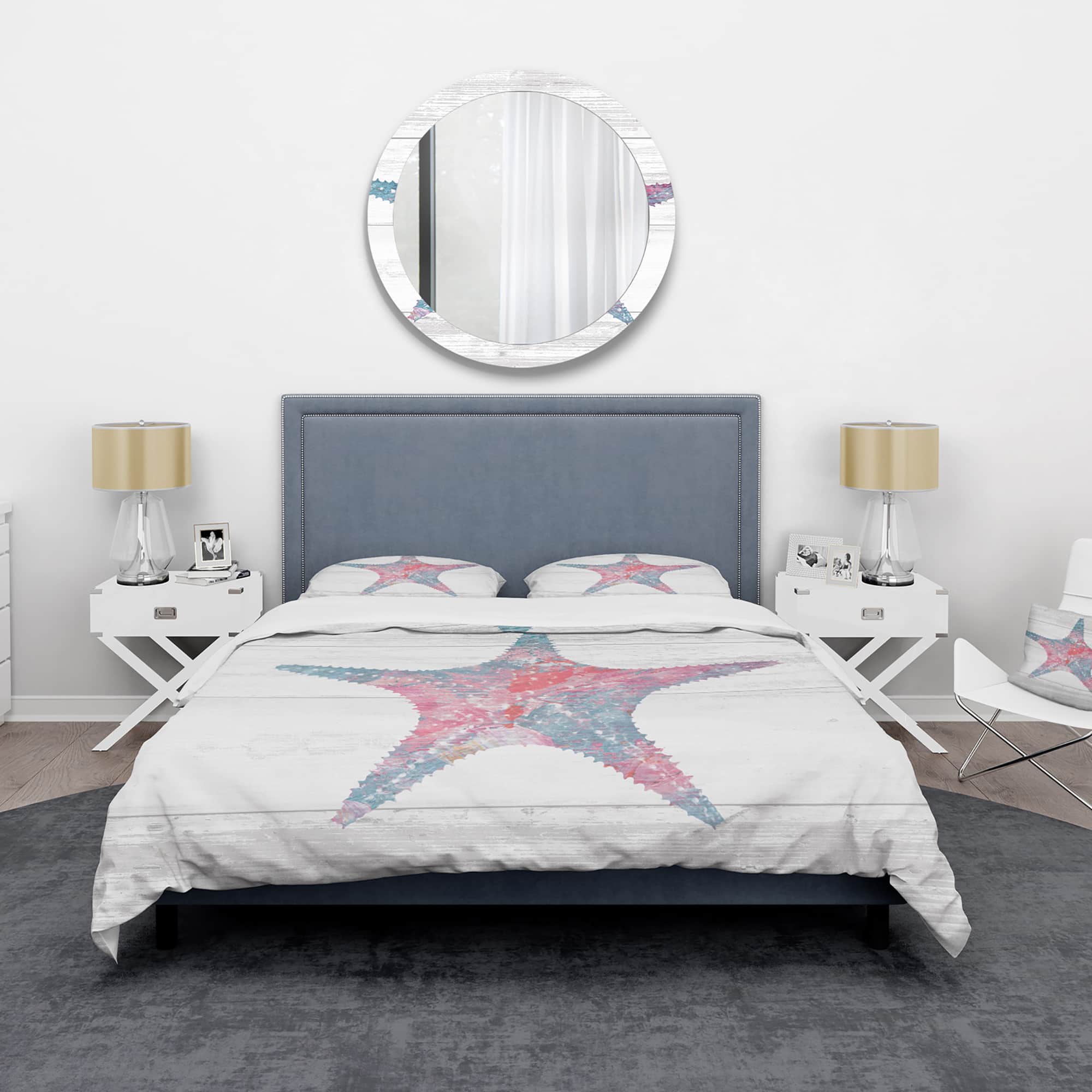 Designart &#x27;Pink Starfish Ocean Life&#x27; Coastal Bedding Set - Duvet Cover &#x26; Shams