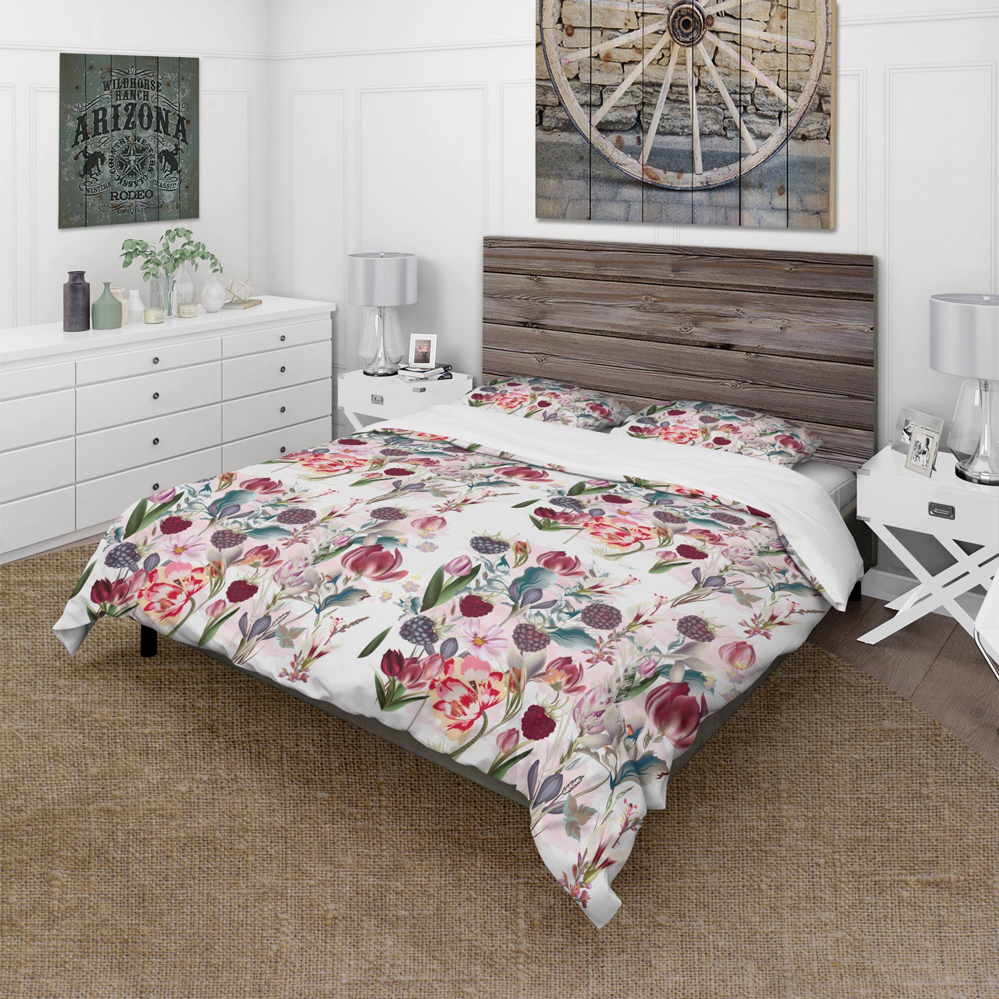Designart 'Beautiful Floral Pattern with Spring Flowers' Cabin & Lodge Bedding Set - Duvet Cover & Shams