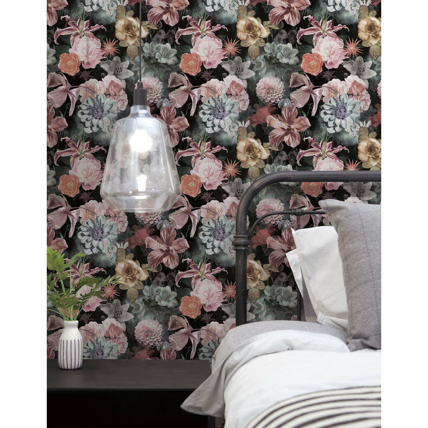 RoomMates Vintage Floral Blooms Peel & Stick Wallpaper