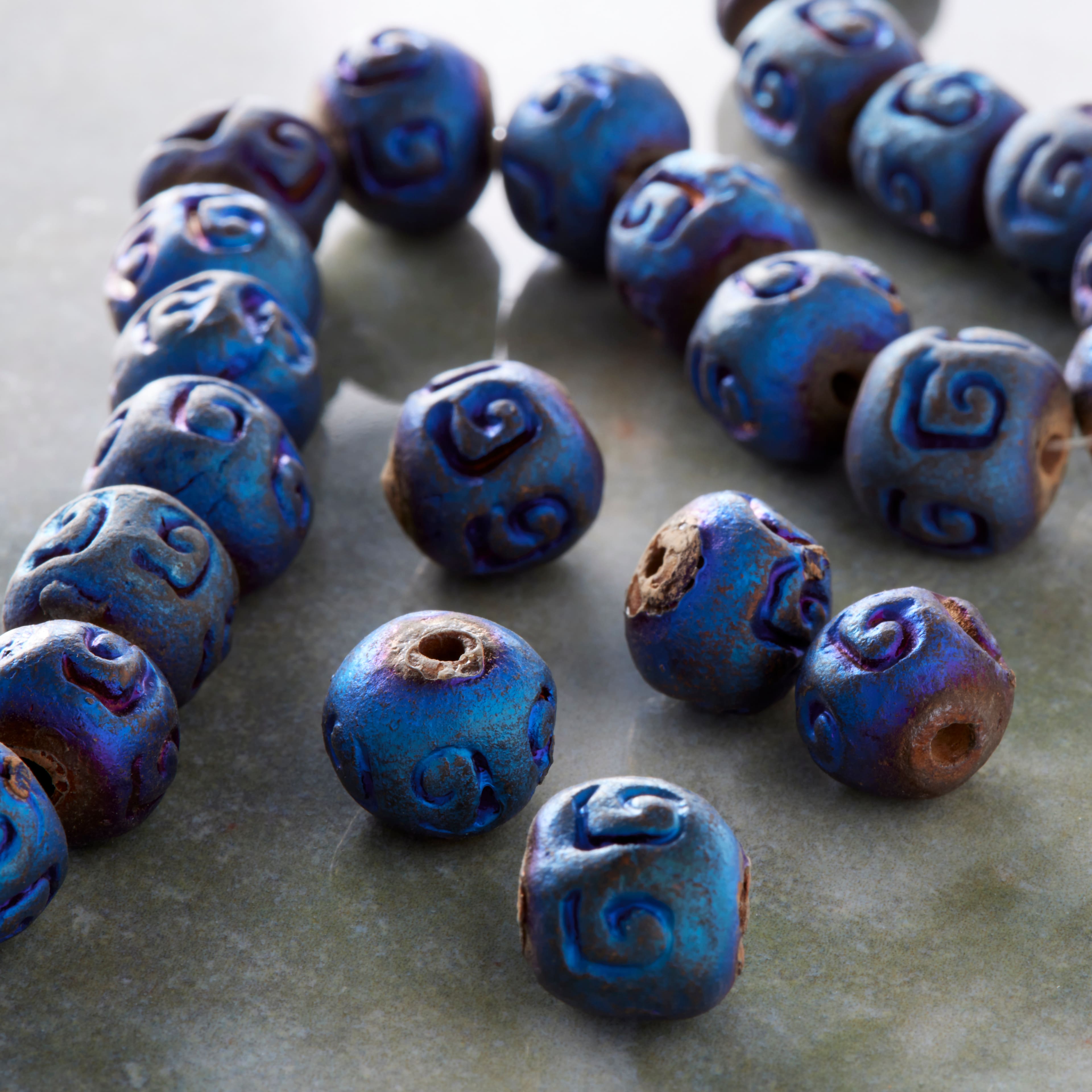Perles rondes en c&#xE9;ramique bleue de Bead Landing, 8 mm
