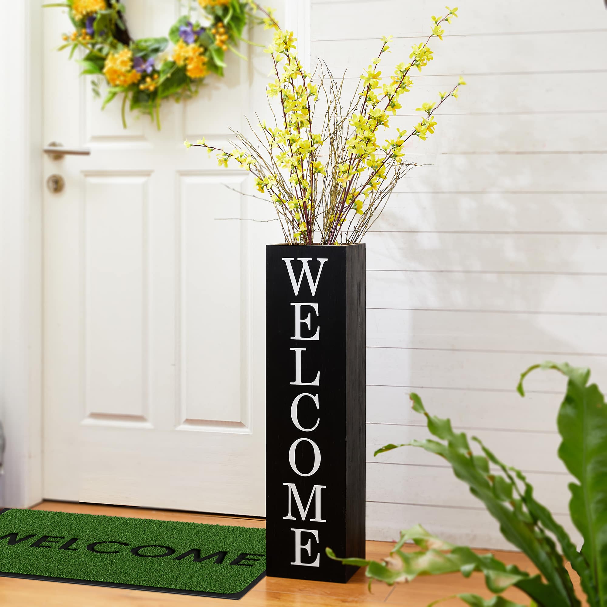 Glitzhome&#xAE; 30&#x22; Black Wood Boxed Welcome Home Porch Sign