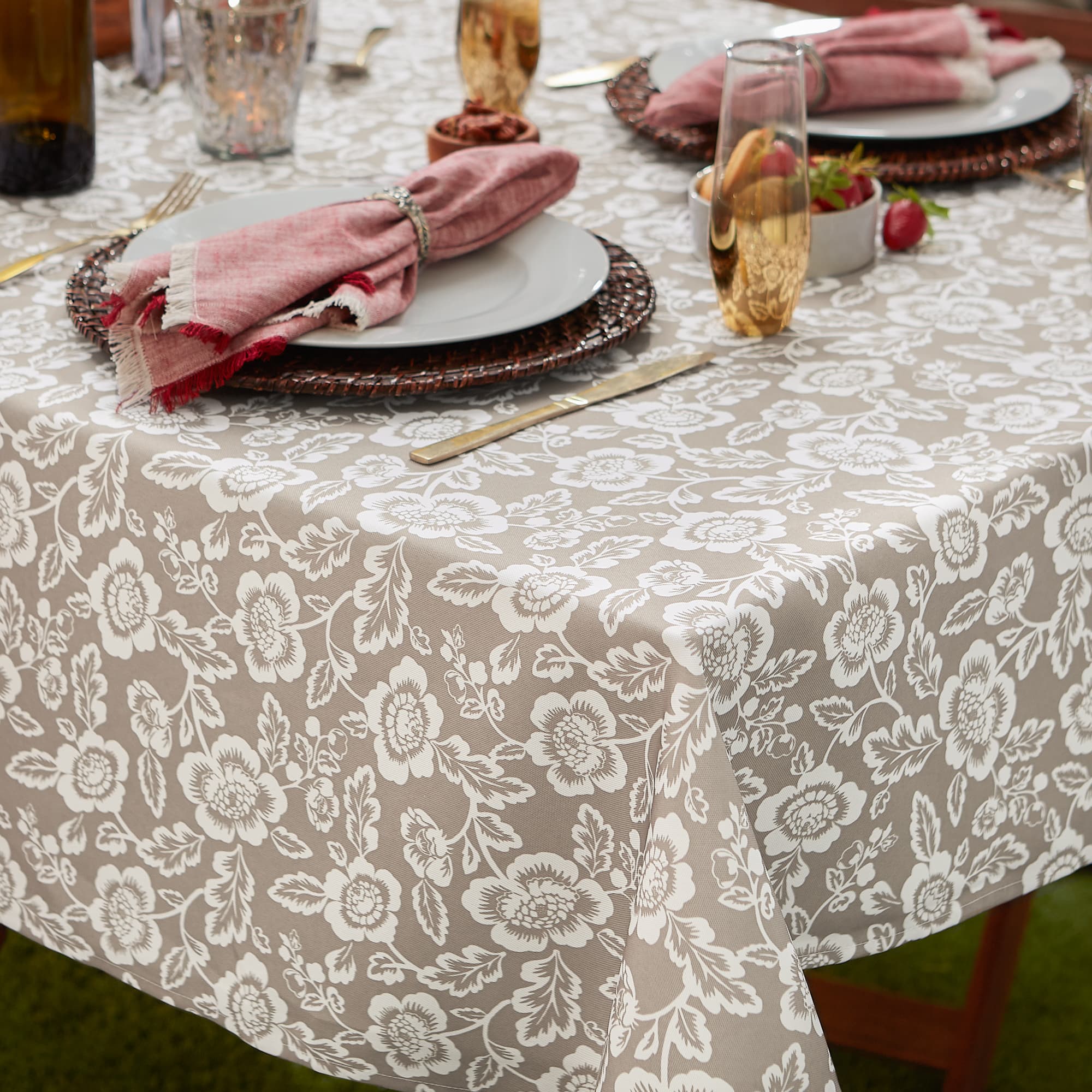 DII® Stone Floral Print Outdoor Tablecloth, 60 Round