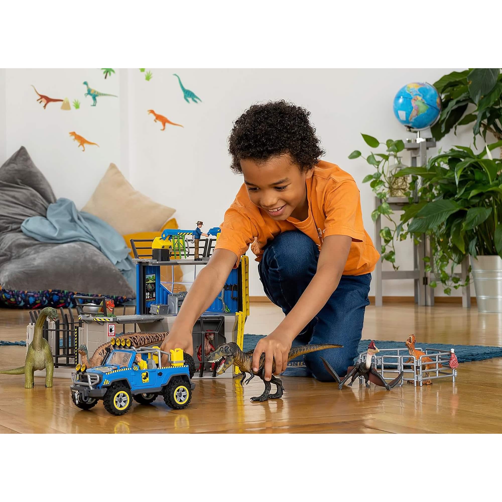 Schleich 11" Quetzalcoatlus Dinosaur Action Figure