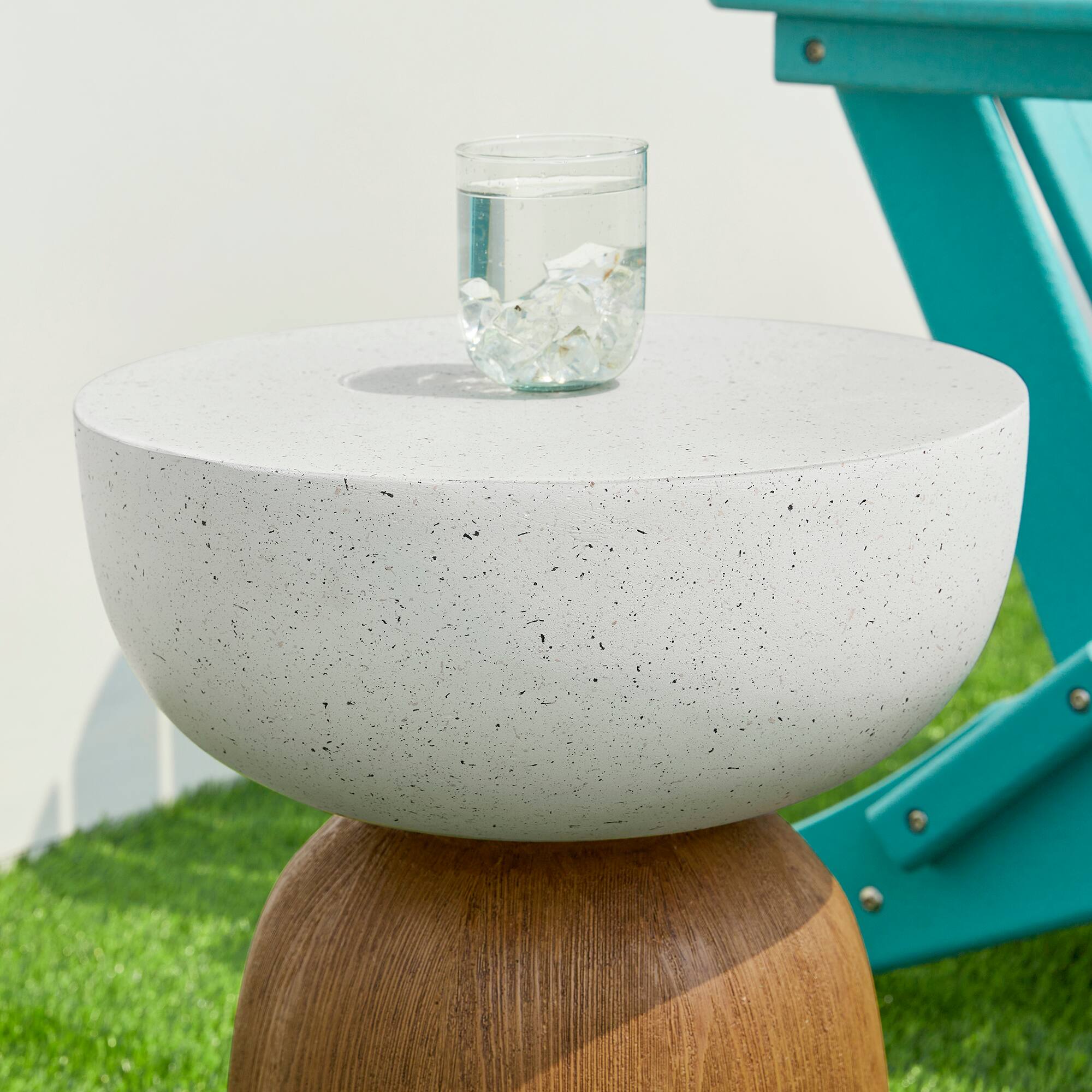 Glitzhome® 17.75" Geometric Faux Terrazzo & Wood Texture Garden Stool