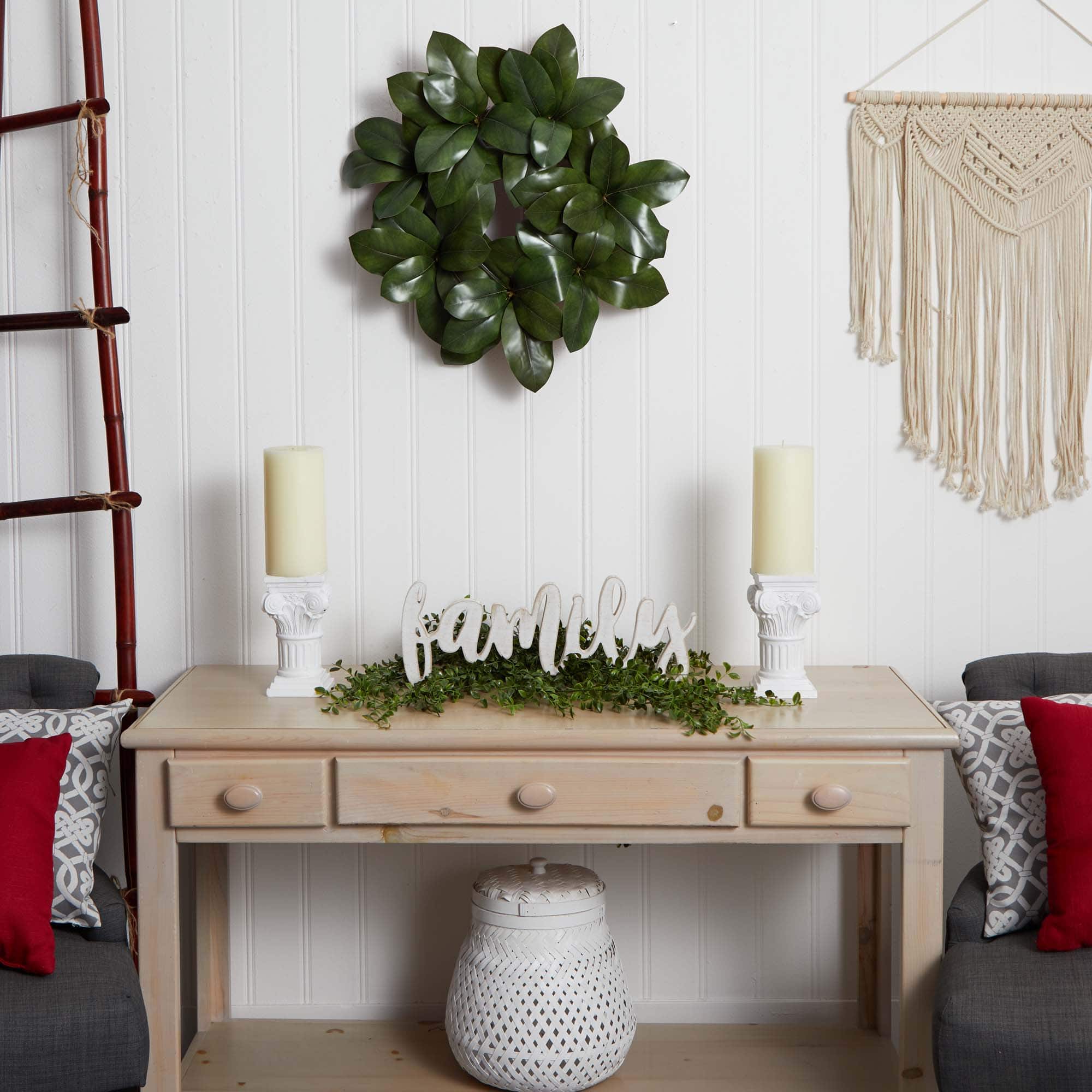 22&#x201D; Magnolia Leaf Wreath