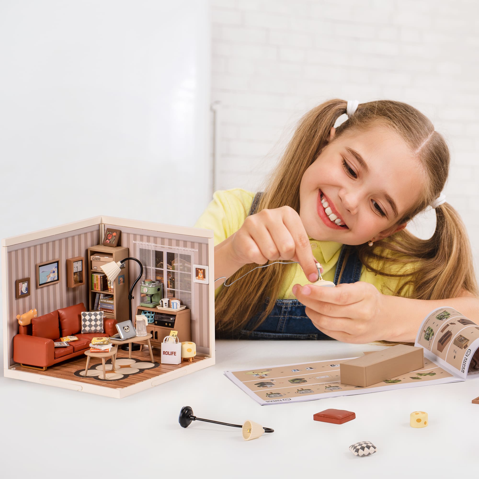 Rolife® Super Creator Cozy Living Lounge DIY Miniature Kit