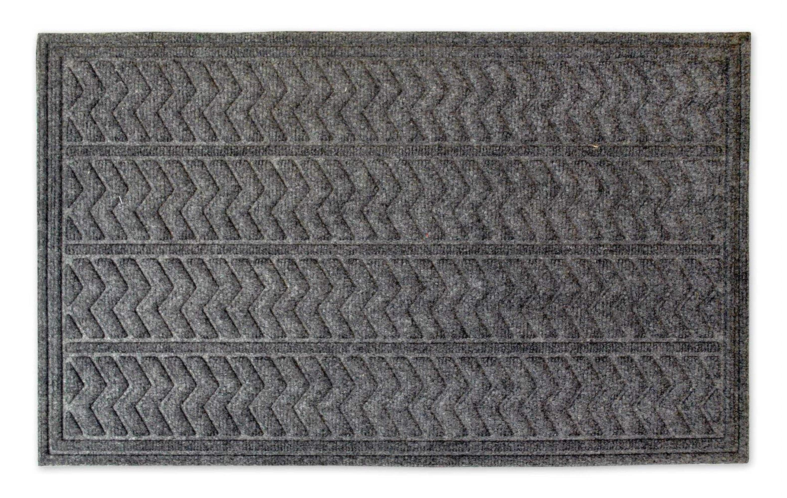 DII&#xAE; Dark Gray Chevron Hog Mat