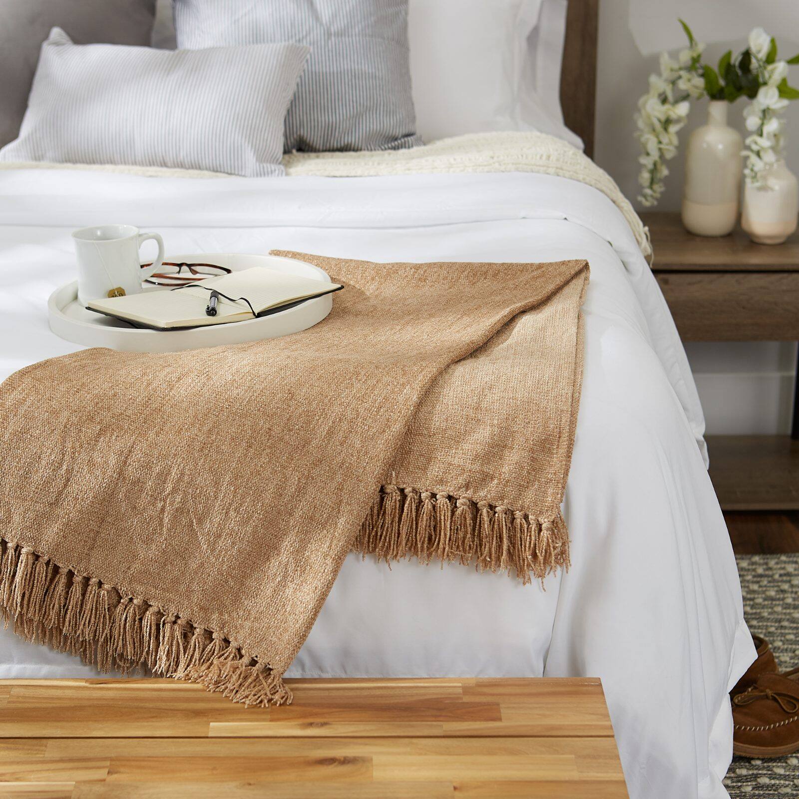 DII® Soft Natural Chenille Throw