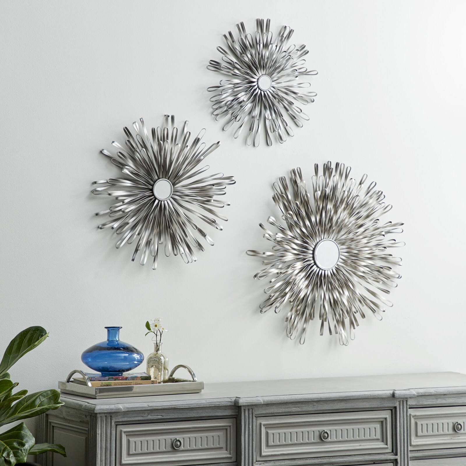 Silver Metal Modern Wall Décor Set, 18", 22" & 27"
