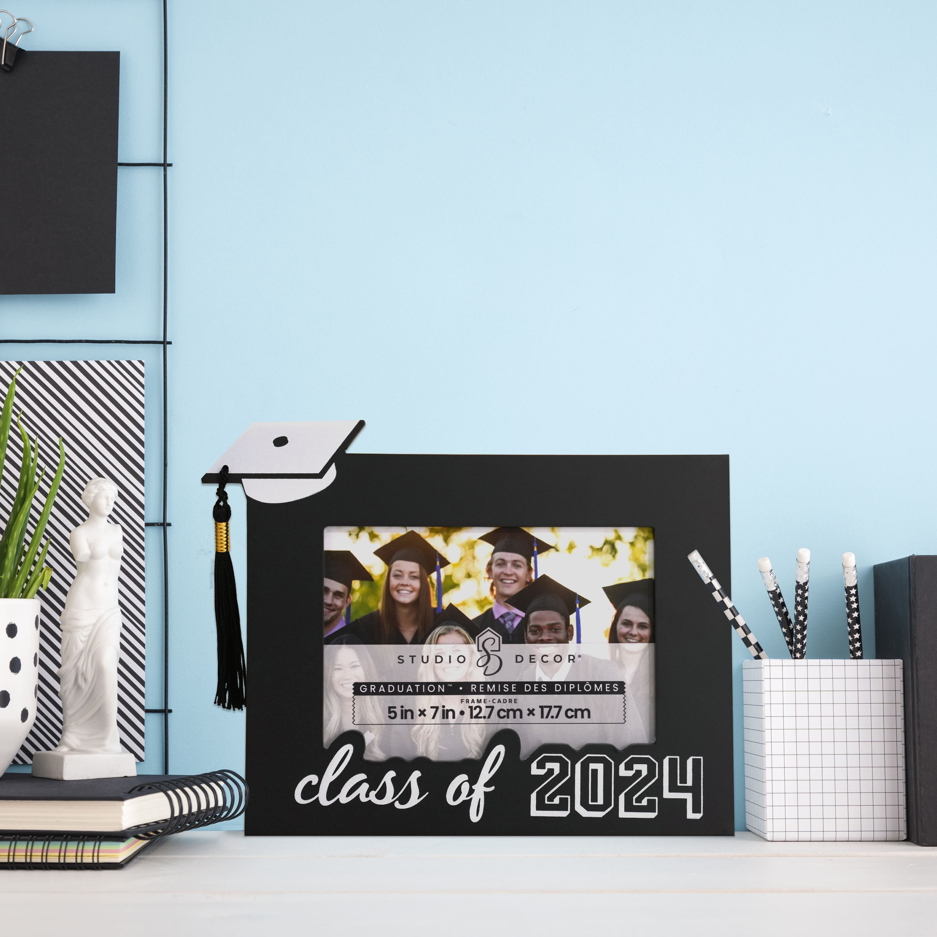 Black 5&#x22; x 7&#x22; Class of 2024 Frame, Graduation&#x2122; by Studio D&#xE9;cor&#xAE;