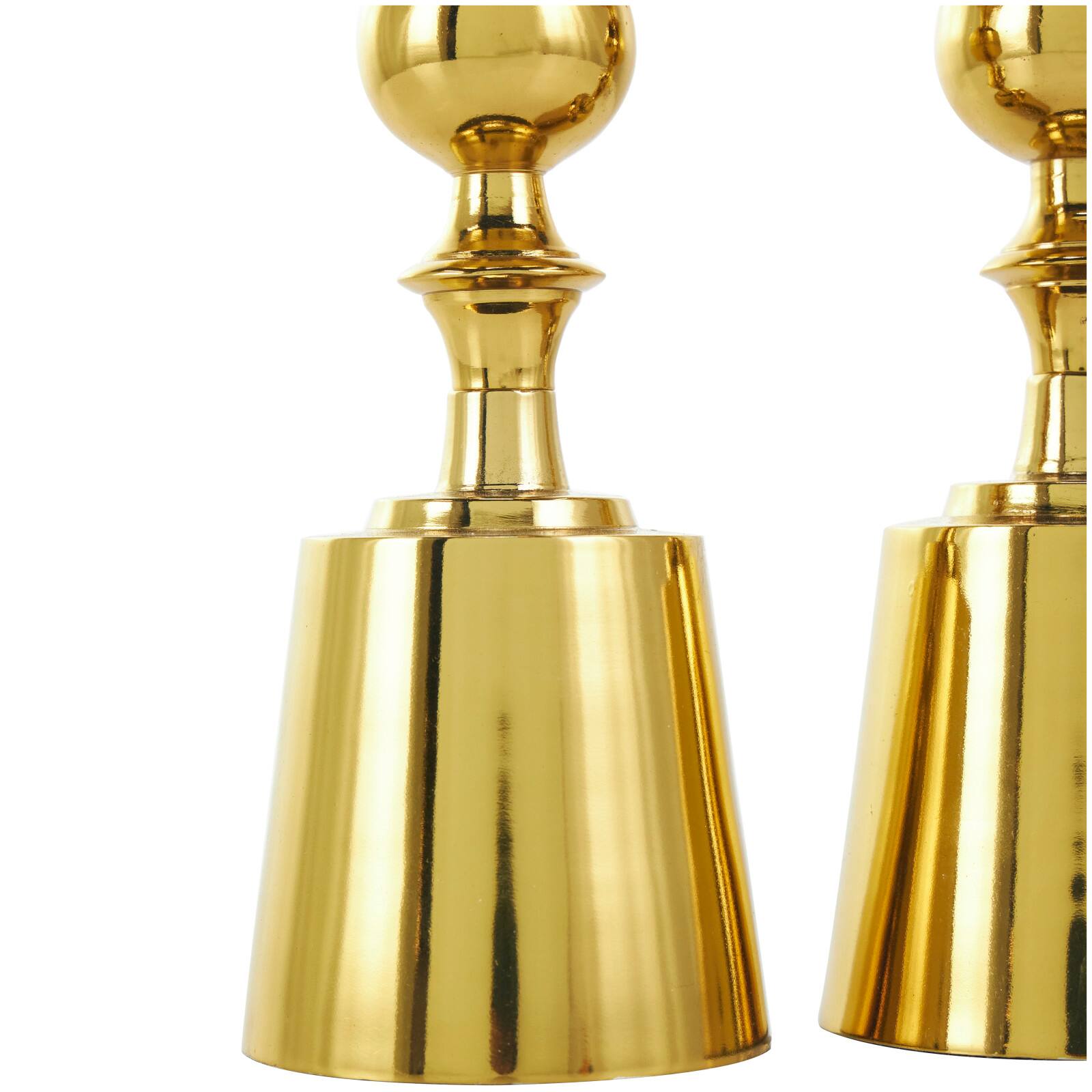 Gold Aluminum Candle Holder Set