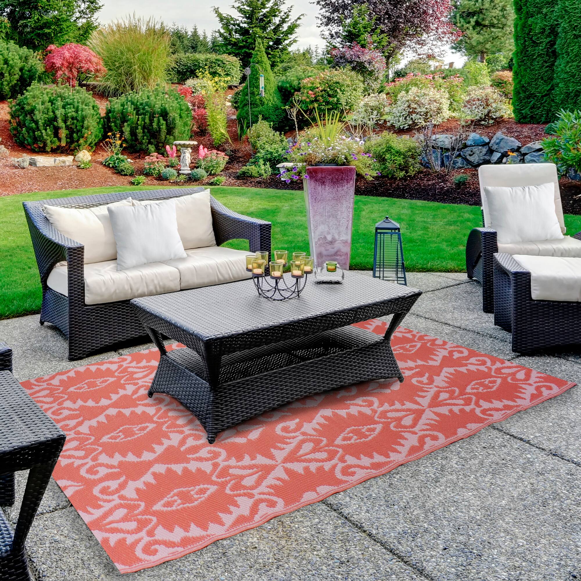 Pink Abstract Pattern Rectangular Outdoor Area Rug, 4ft. x 6ft.