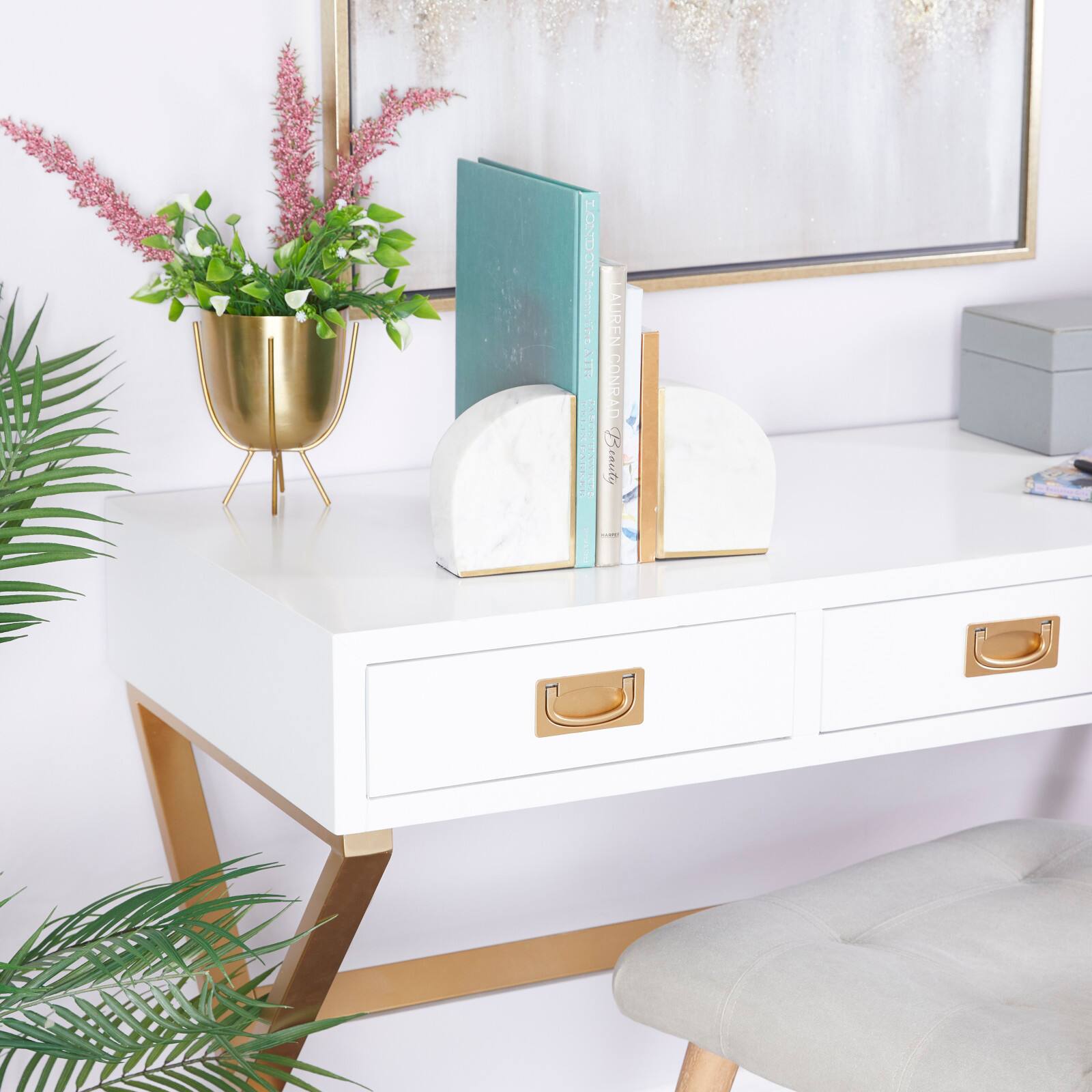 CosmoLiving by Cosmopolitan White Marble Glam Bookends, 6&#x22; x 4&#x22; x 2&#x22;