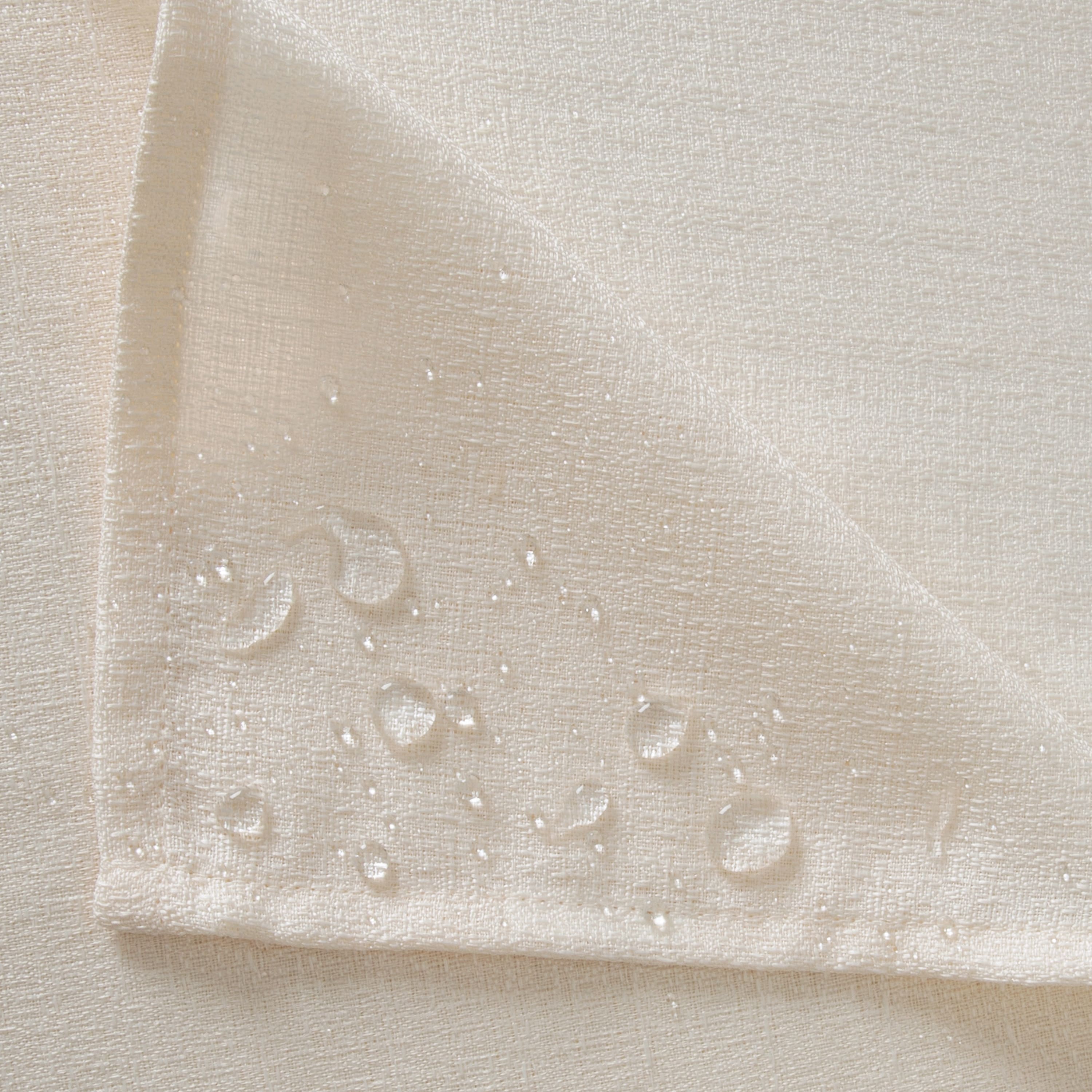 Home Details Chic &#x26; Rustic Tablecloth