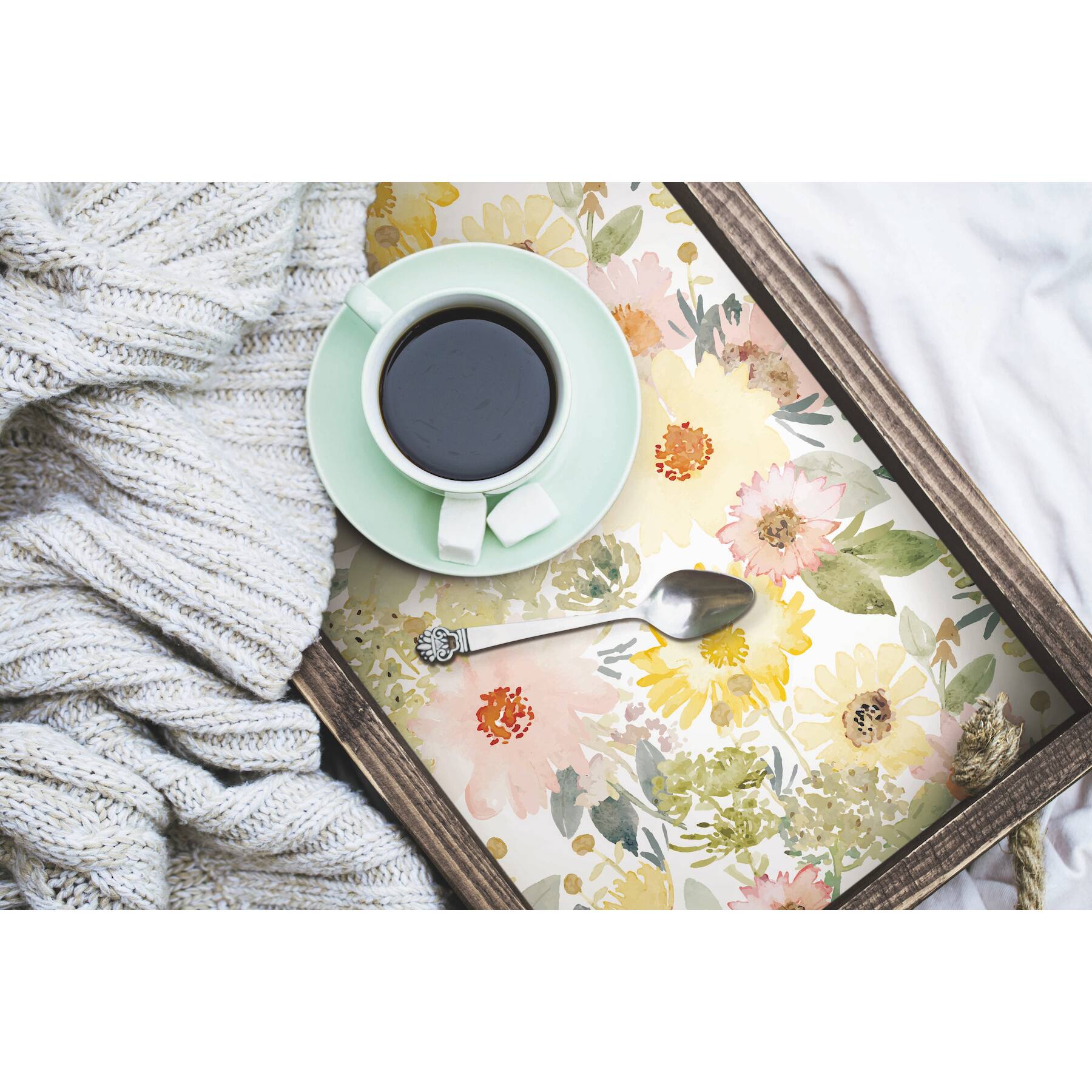 RoomMates Coral &#x26; Yellow Southern Charm Peel &#x26; Stick&#xA0;Wallpaper