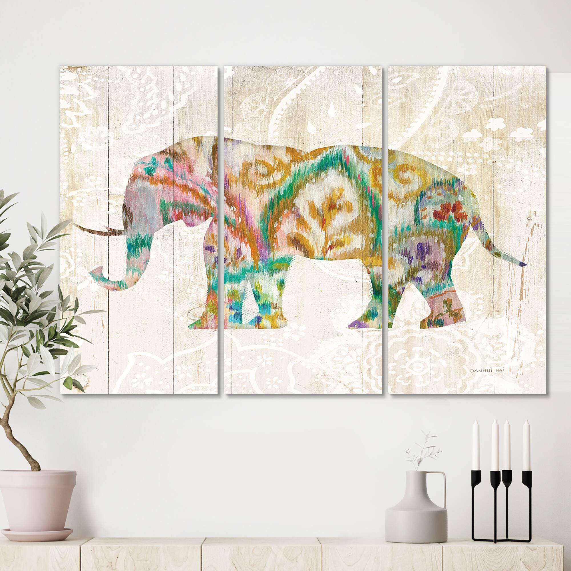 Designart - Boho Paisley Elephant II vII - Bohemian &#x26; Eclectic Canvas Art