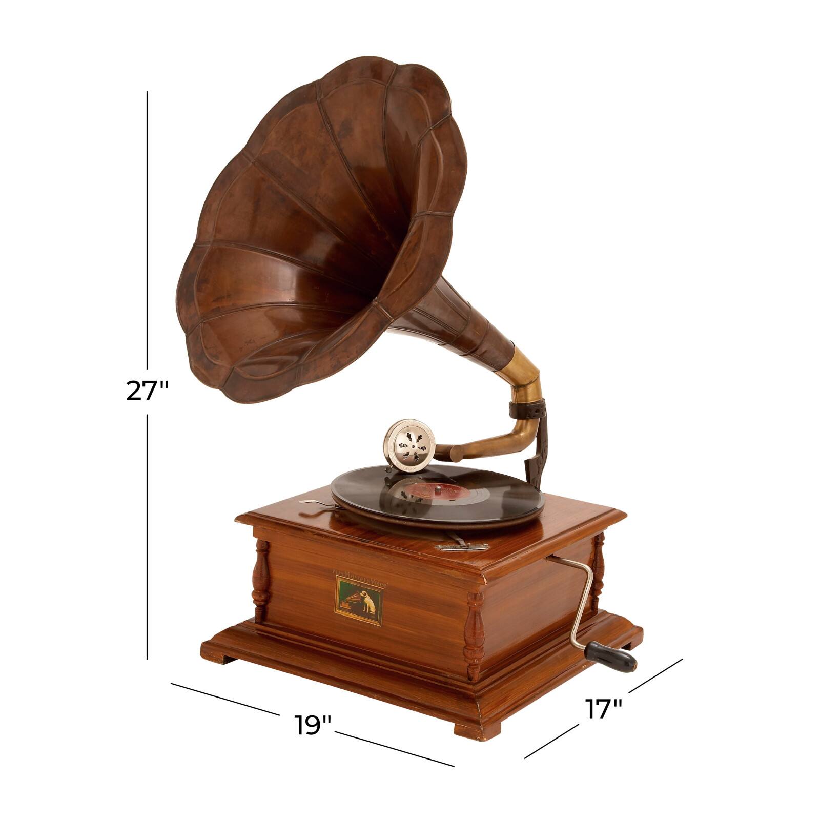 Brown Wood and Metal Vintage Gramophone, 27" x 19" x 17"