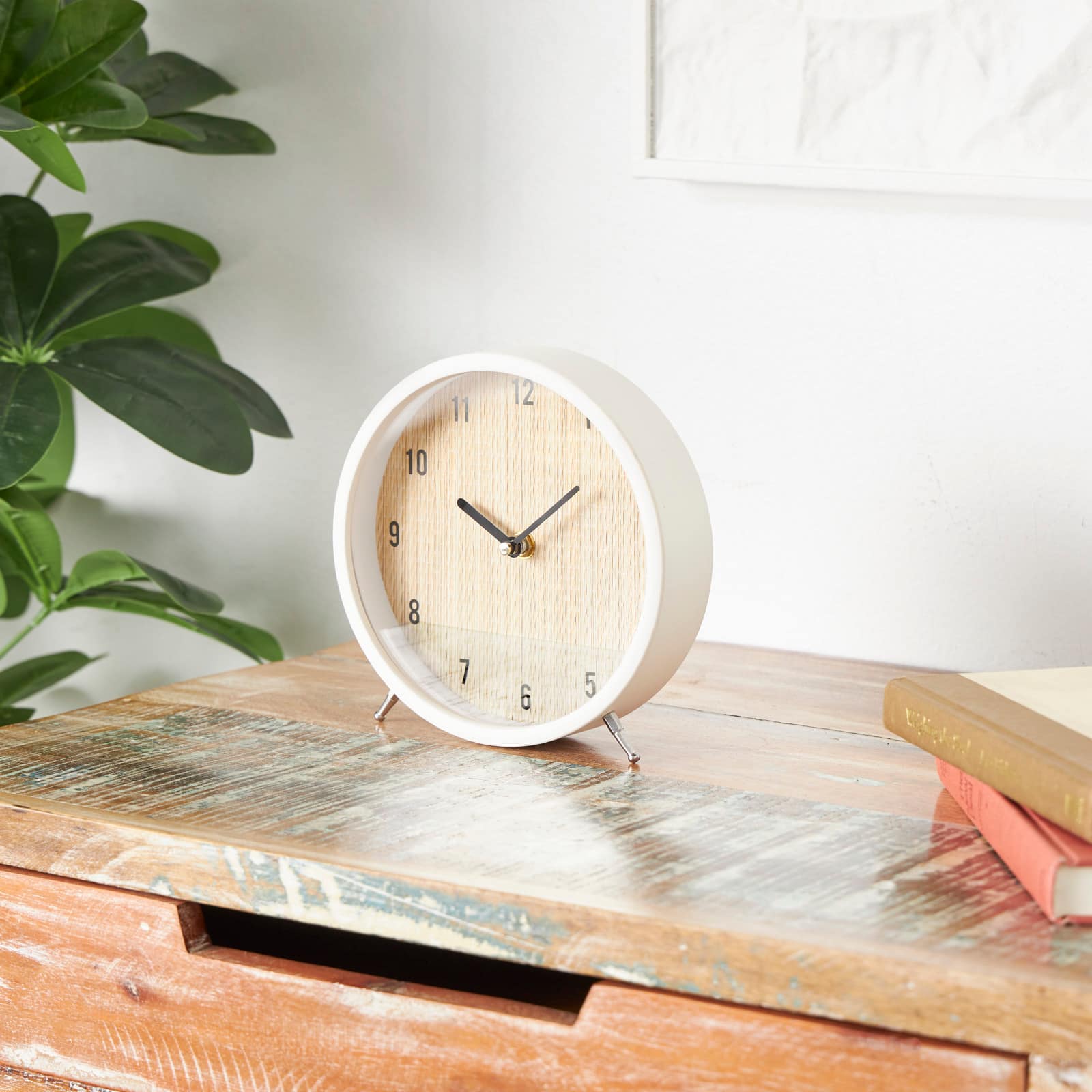 7&#x22; Light Brown Wood Woven Clock with White Frame &#x26; Silver Legs