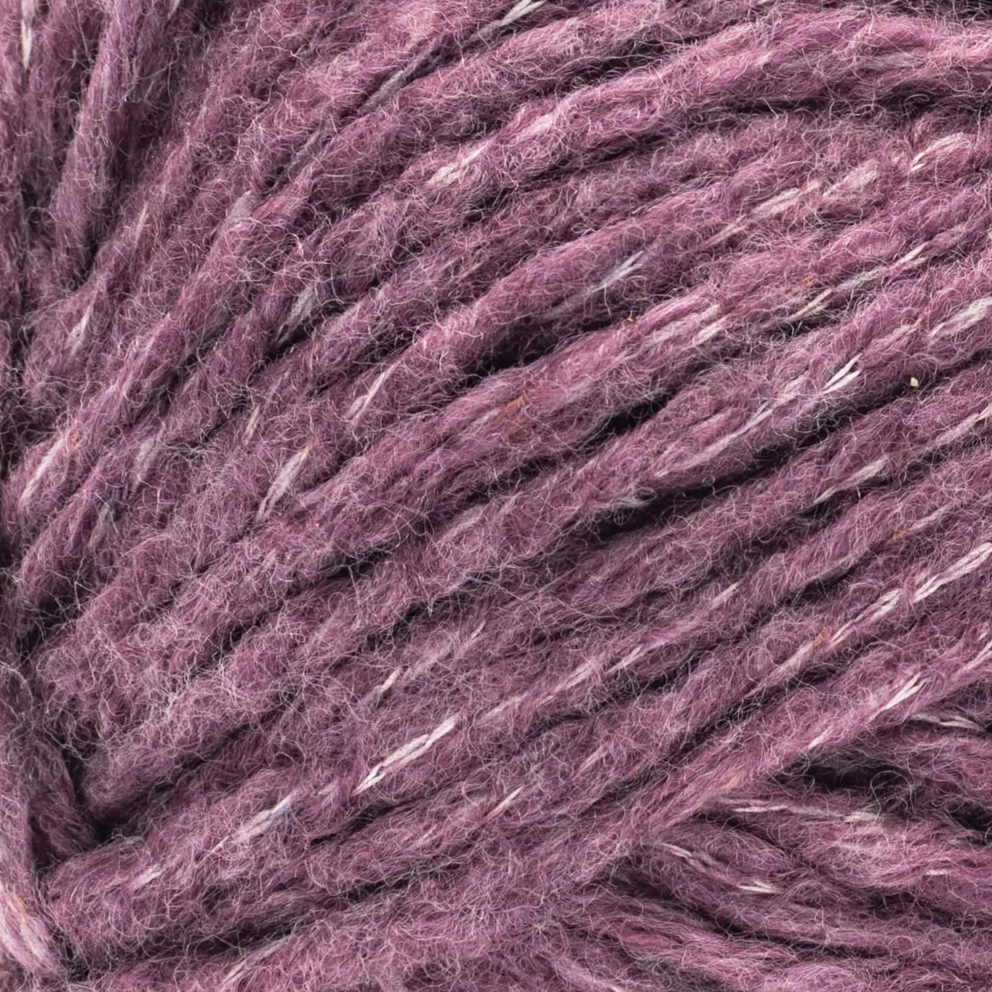 Bernat&#xAE; Super Fluffee&#x2122; Yarn