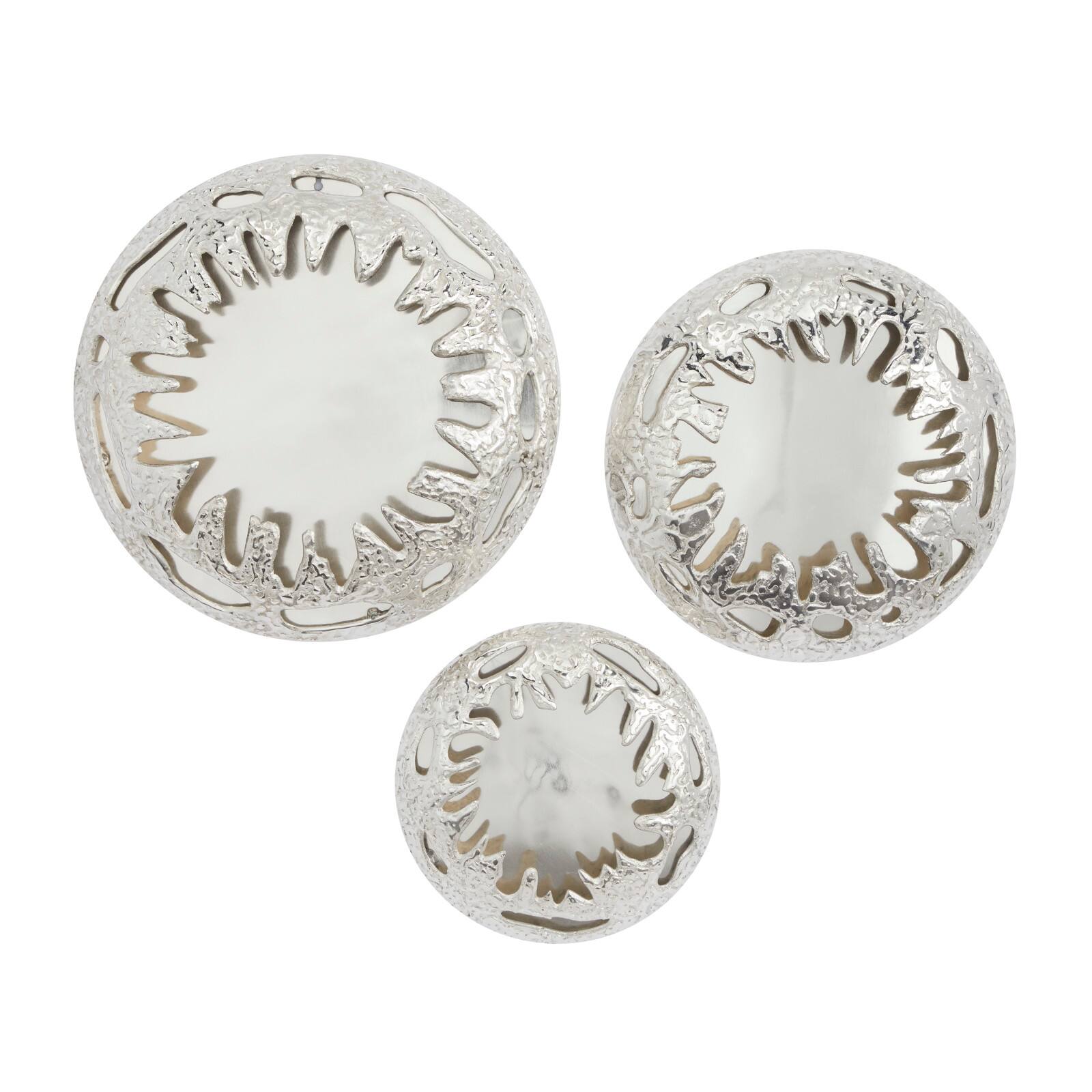Set of 2 Silver Aluminum Contemporary Wall Decor, 21" x 21" x 4" | Michaels
