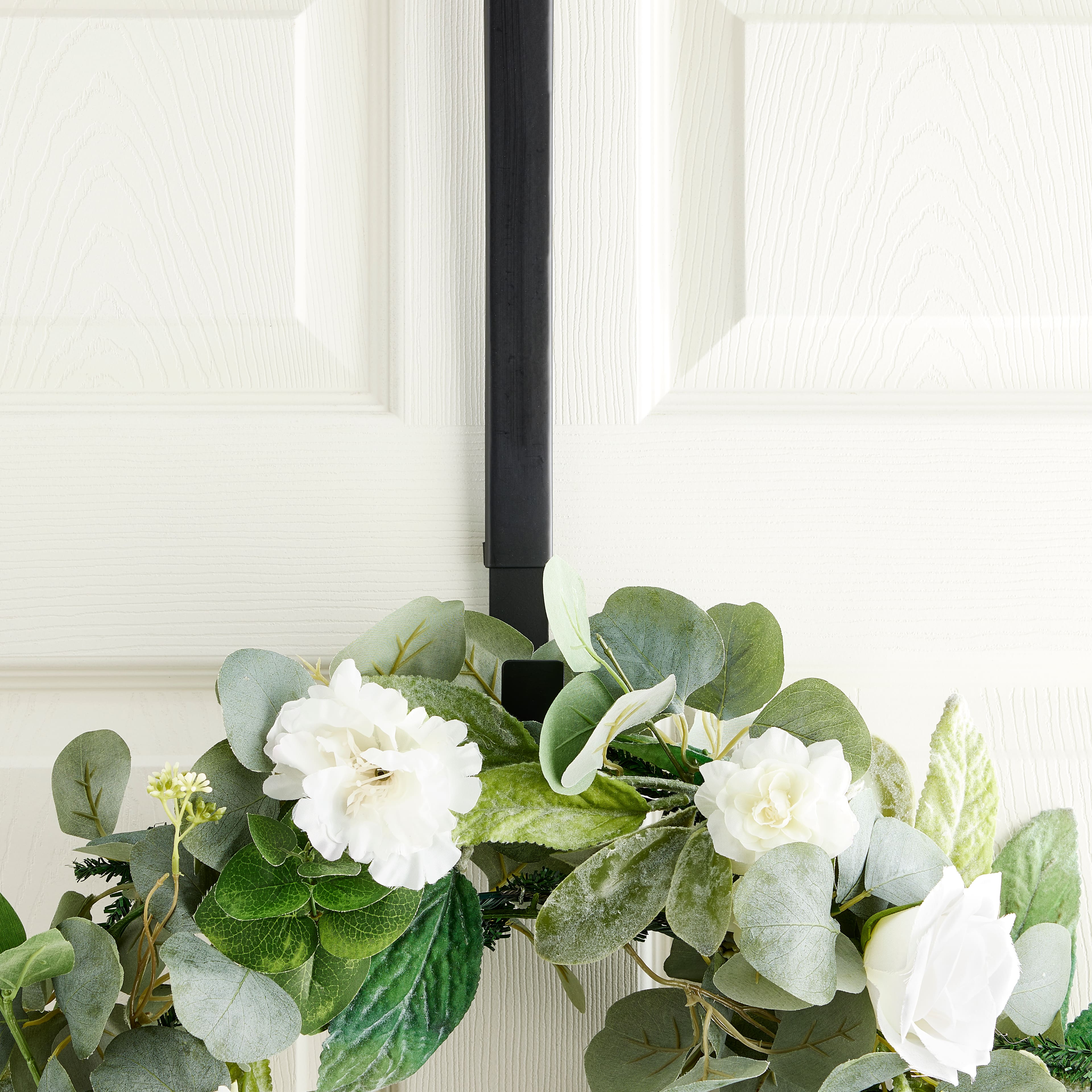 Black Adjustable Wreath Hanger by Ashland®