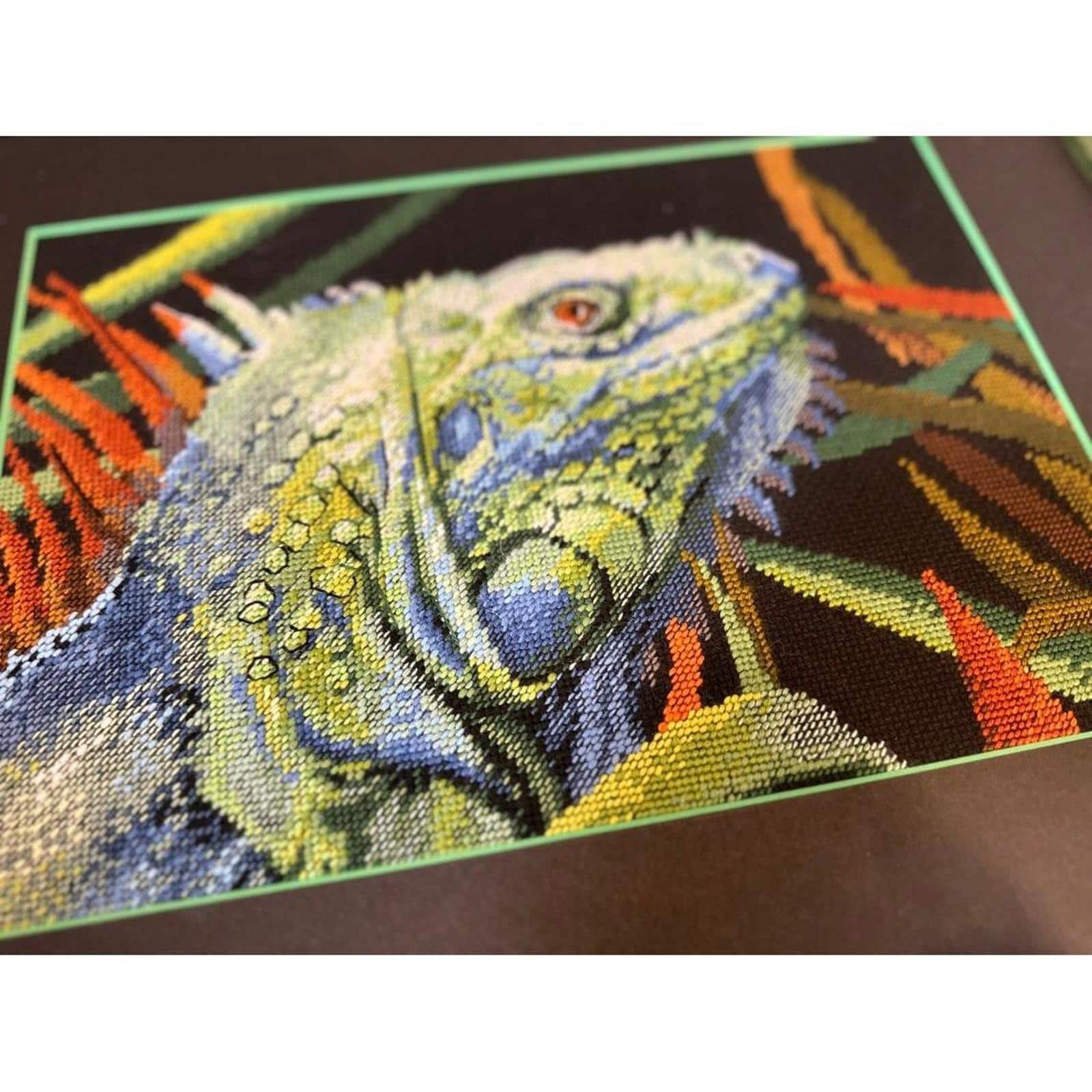RIOLIS Iguana Counted Cross Stitch Kit 