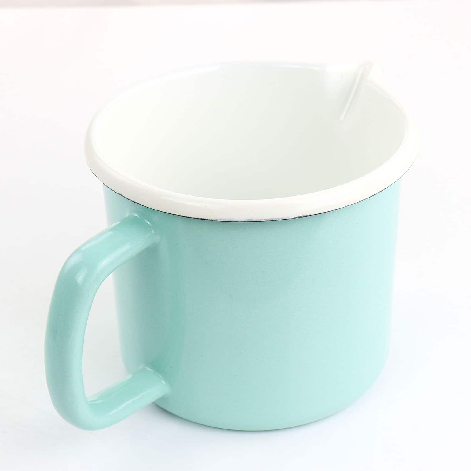 Martha Stewart Turquoise Enamel on Steel Measuring Cup