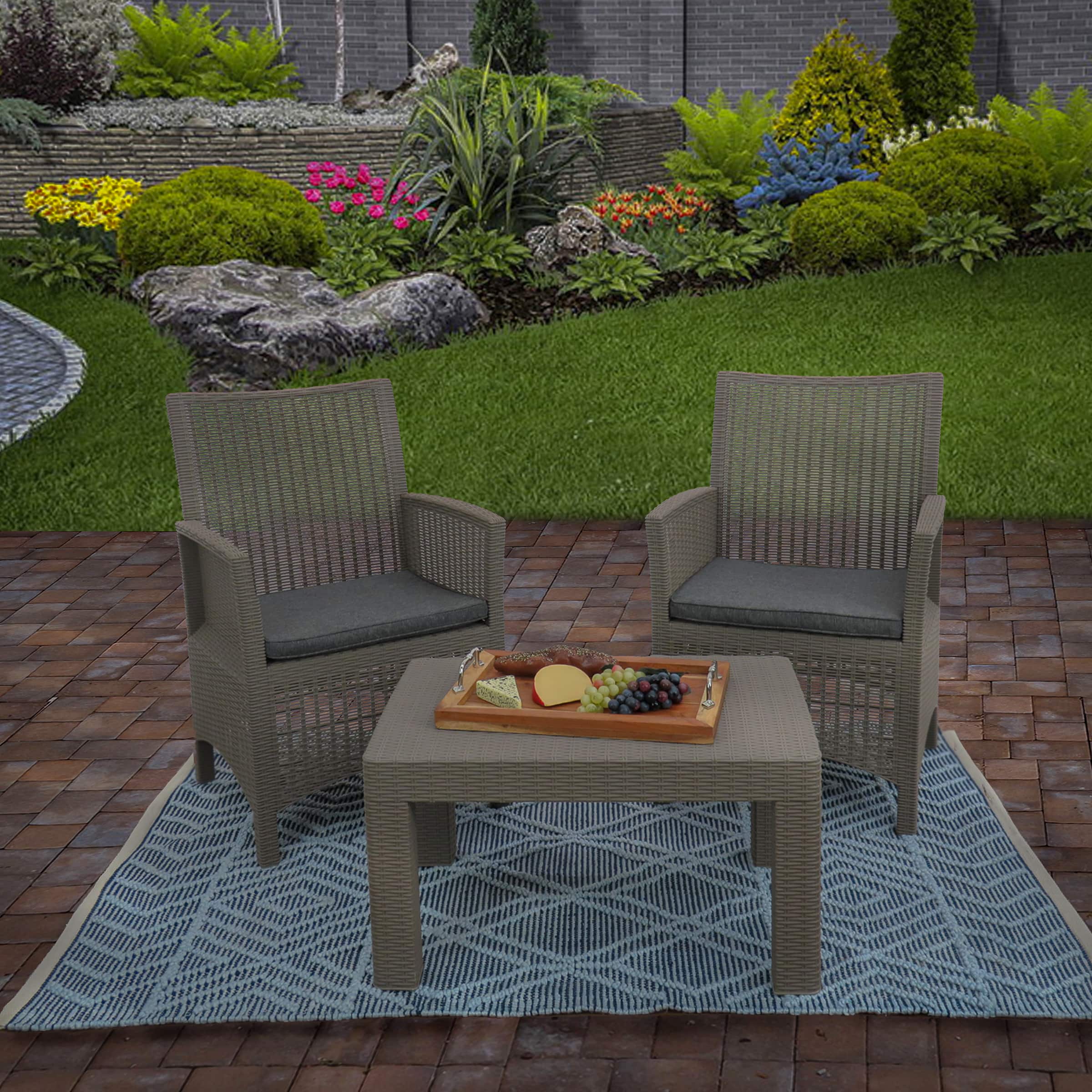 National Outdoor Living® Hand Woven Outdoor Rug