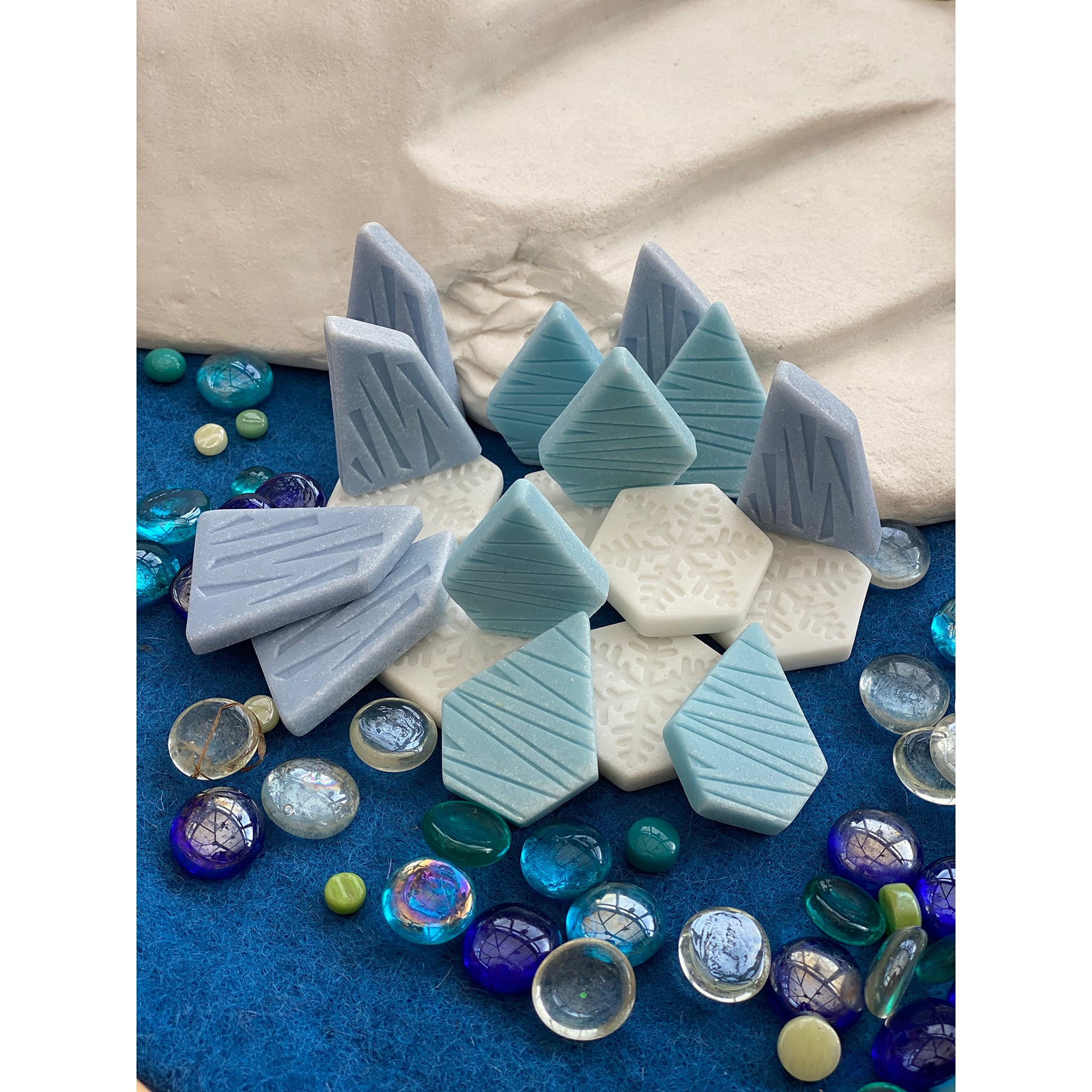 Yellow Door Scenery Stones Polar Play Set