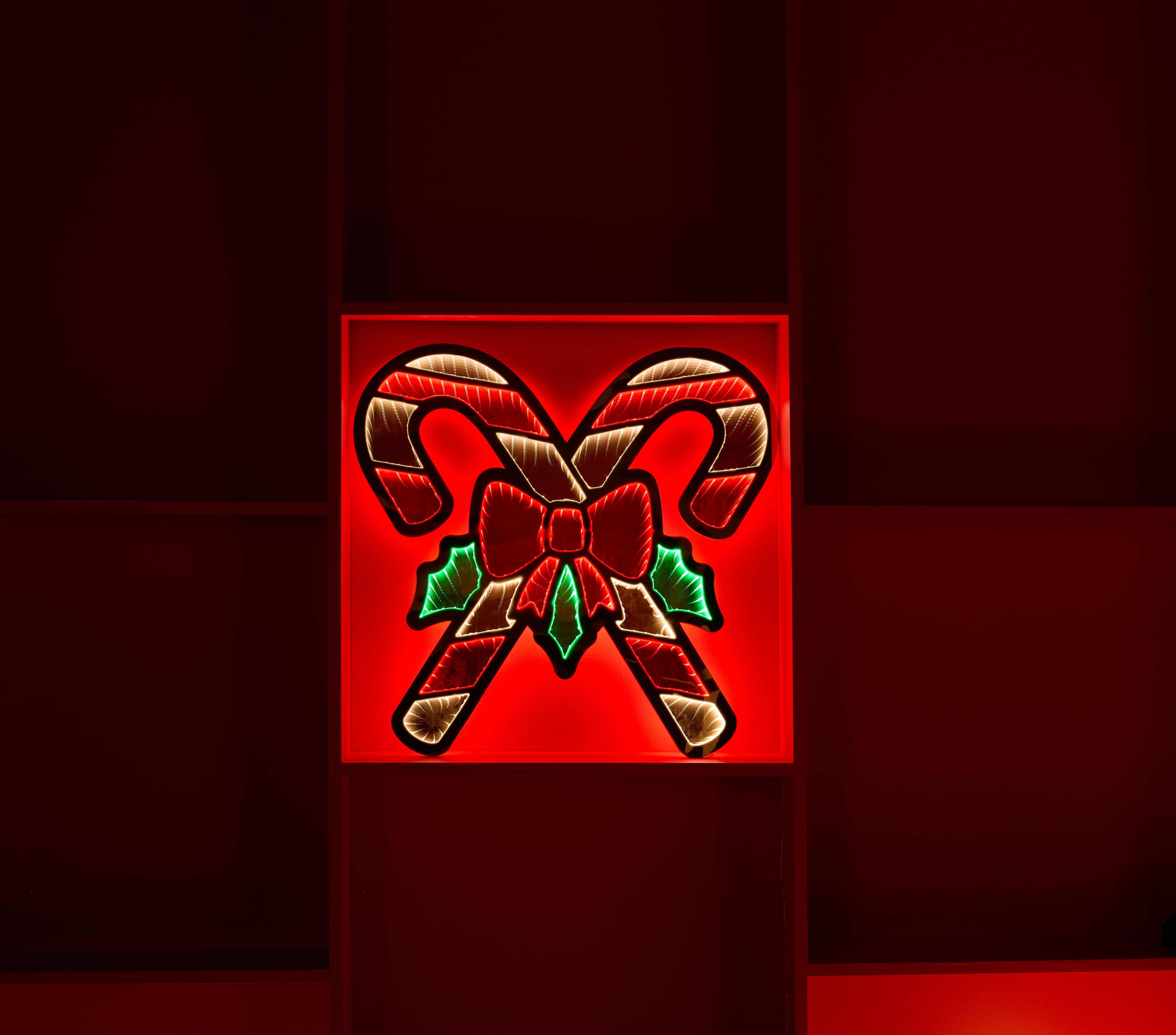 23.5&#x22; Holiday Candy Canes Ekko Light Display