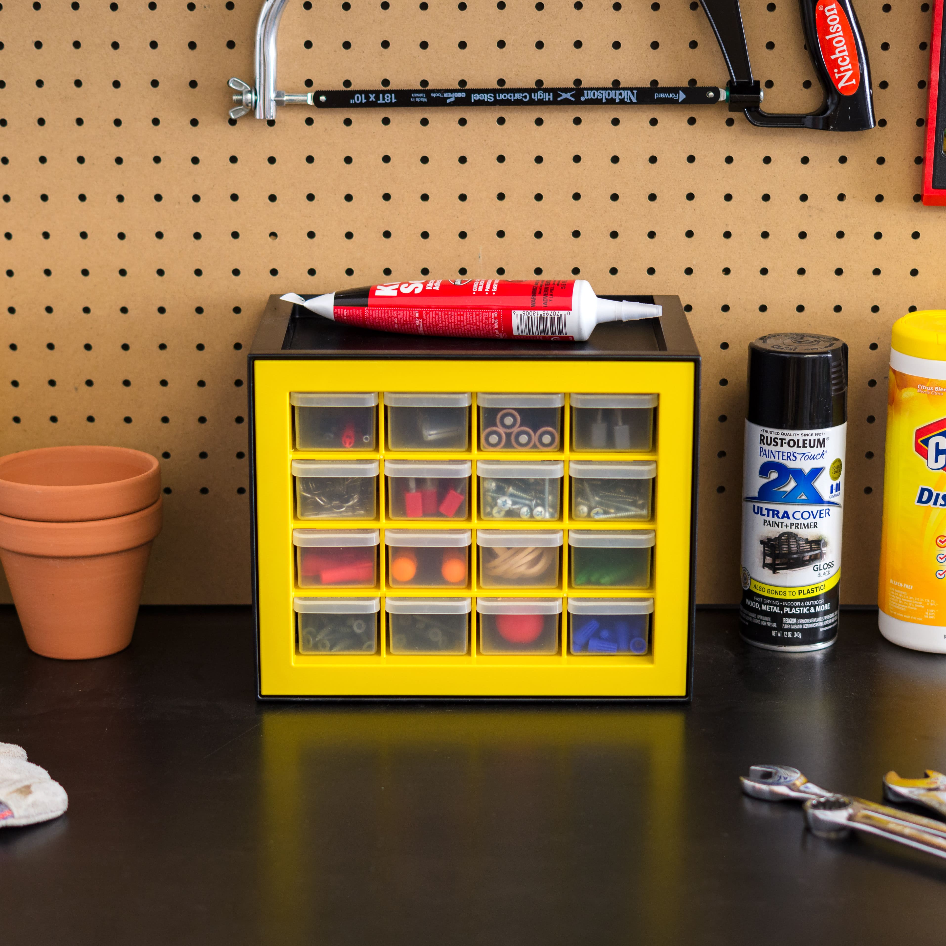 IRIS Black and Yellow 16-Drawer Parts Cabinet