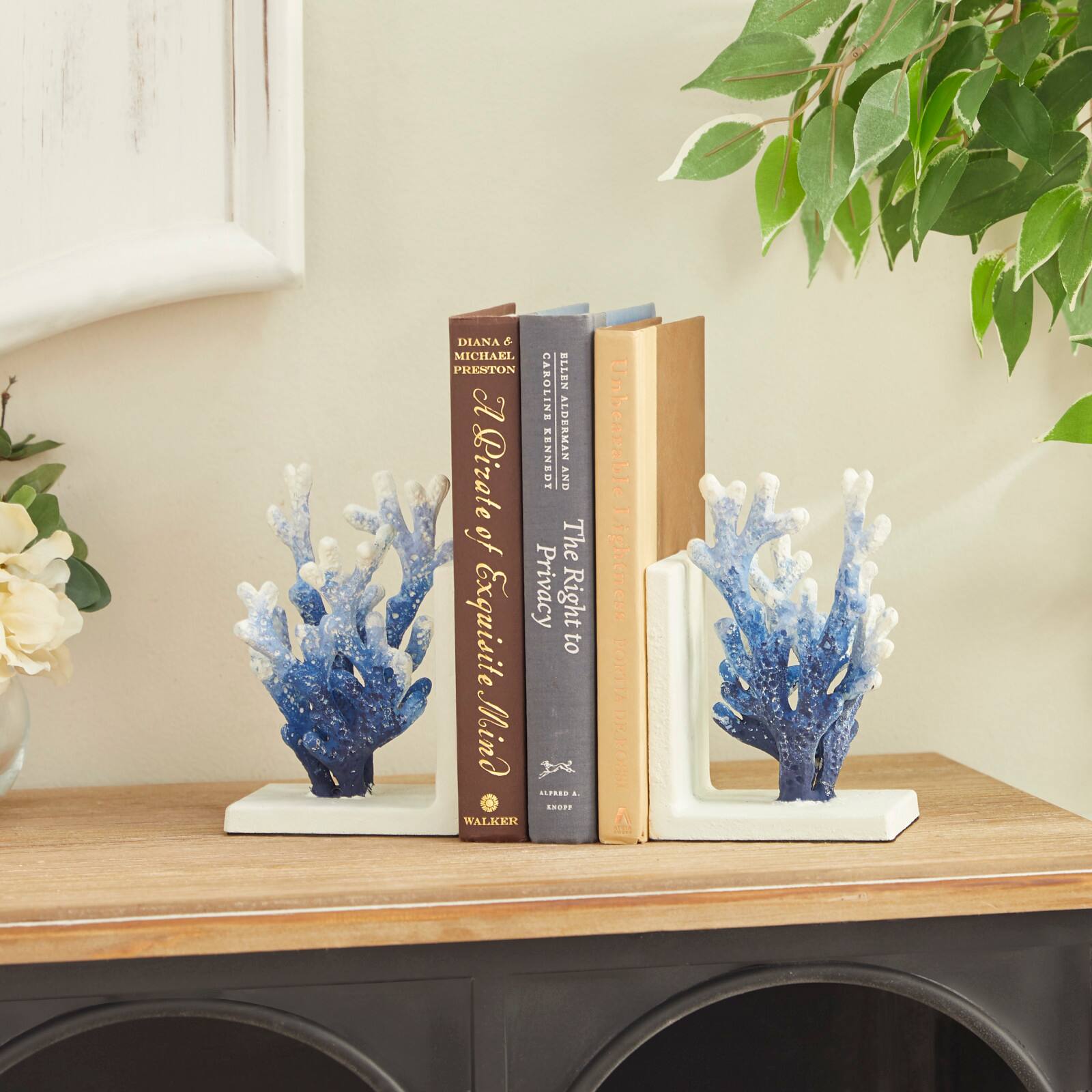 7&#x22; Coral Metal Bookend Set