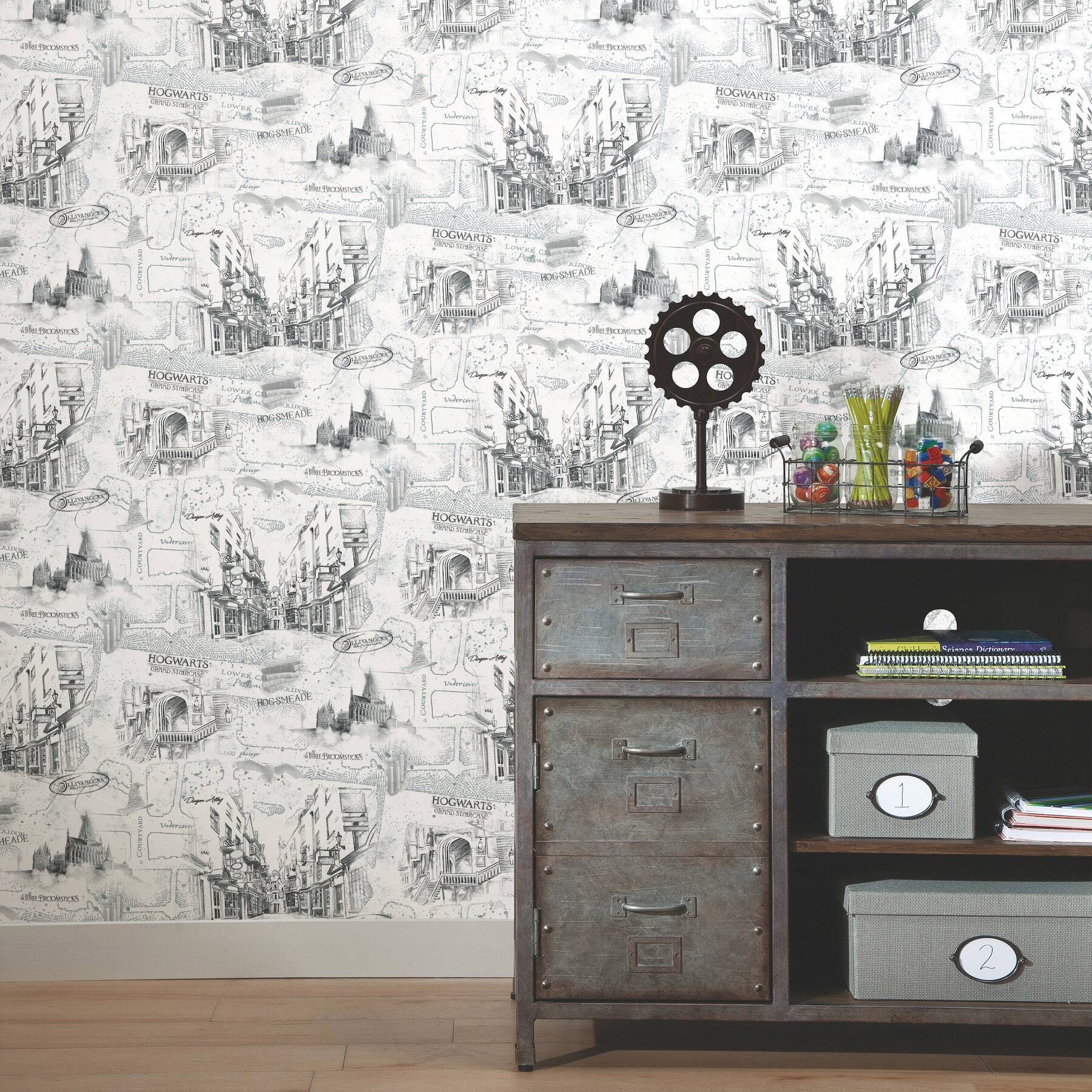 RoomMates White Harry Potter Map Peel & Stick Wallpaper