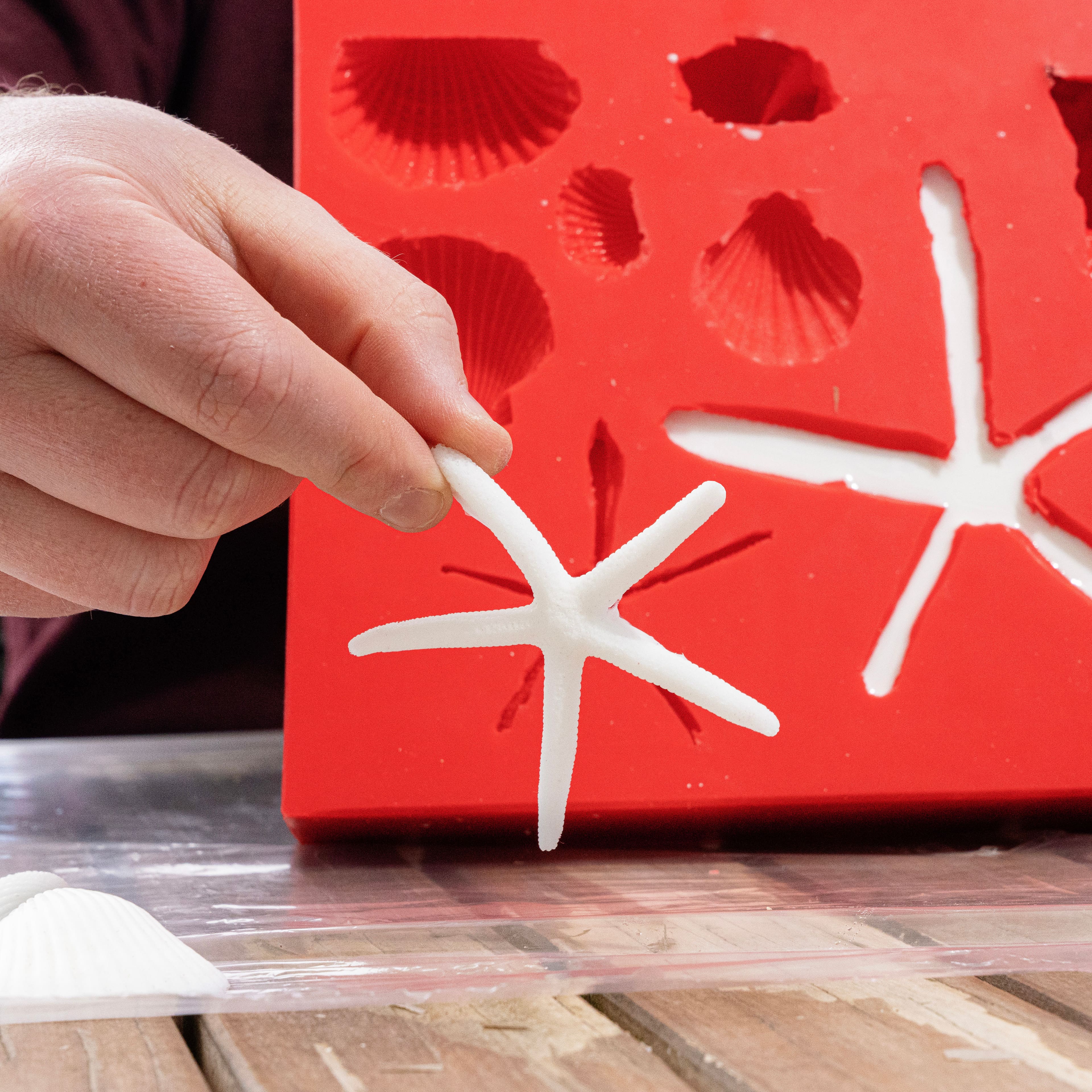 Alumilite™ 32oz. Amazing Mold Maker