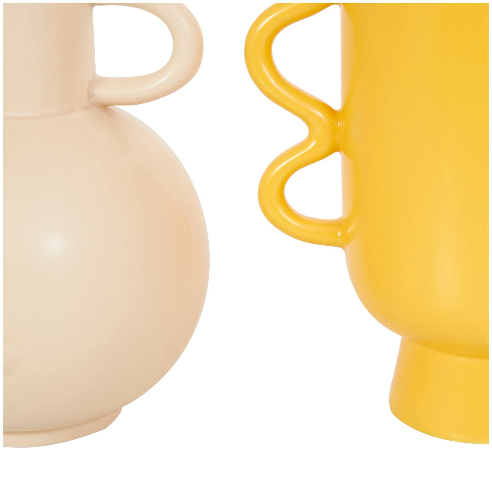 CosmoLiving by Cosmopolitan Geometric Wavy Handles Ceramic Vase Set