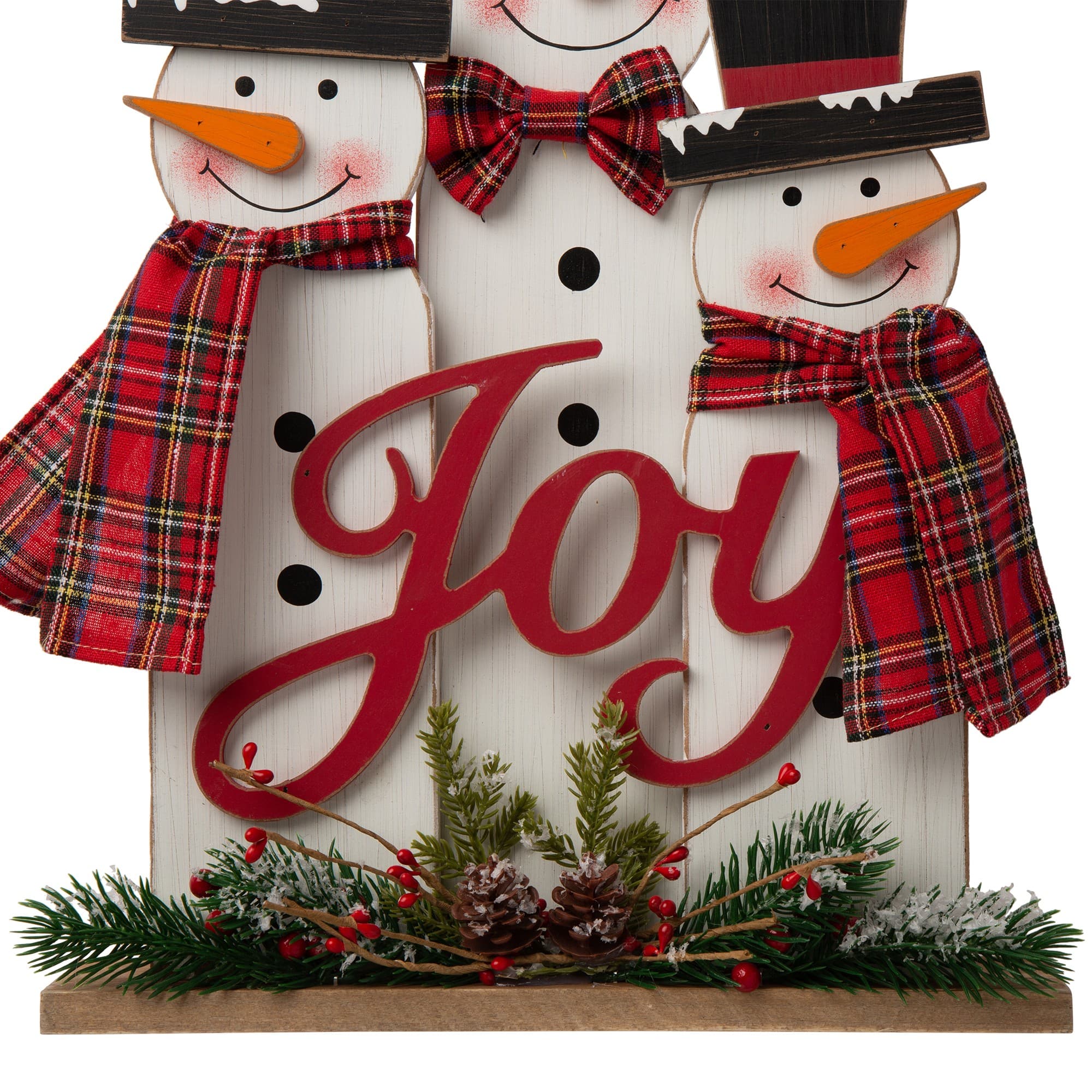 Glitzhome&#xAE; 18&#x22; Wooden Snowman Family D&#xE9;cor Accent