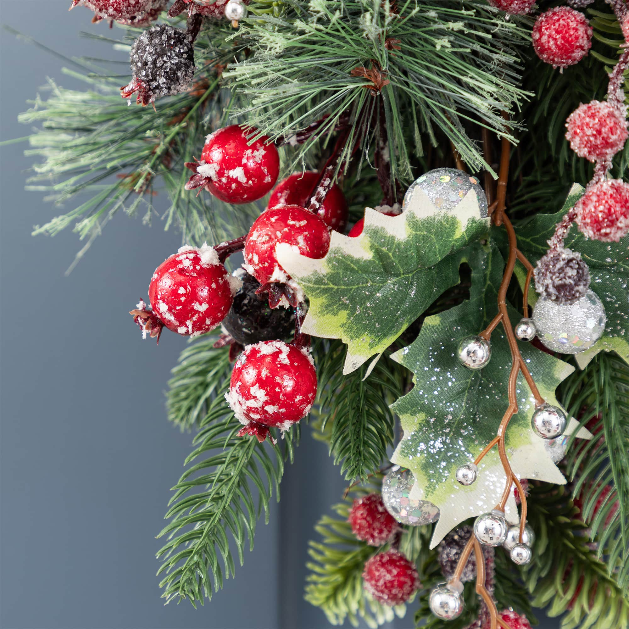 Glitzhome&#xAE; 28&#x22;H Christmas Red Pomegranate Berry &#x26; Holy Leaf Teardrop