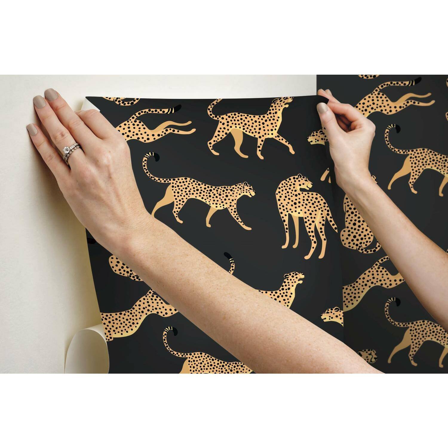 RoomMates Cheetah Cheetah Peel &#x26; Stick Wallpaper