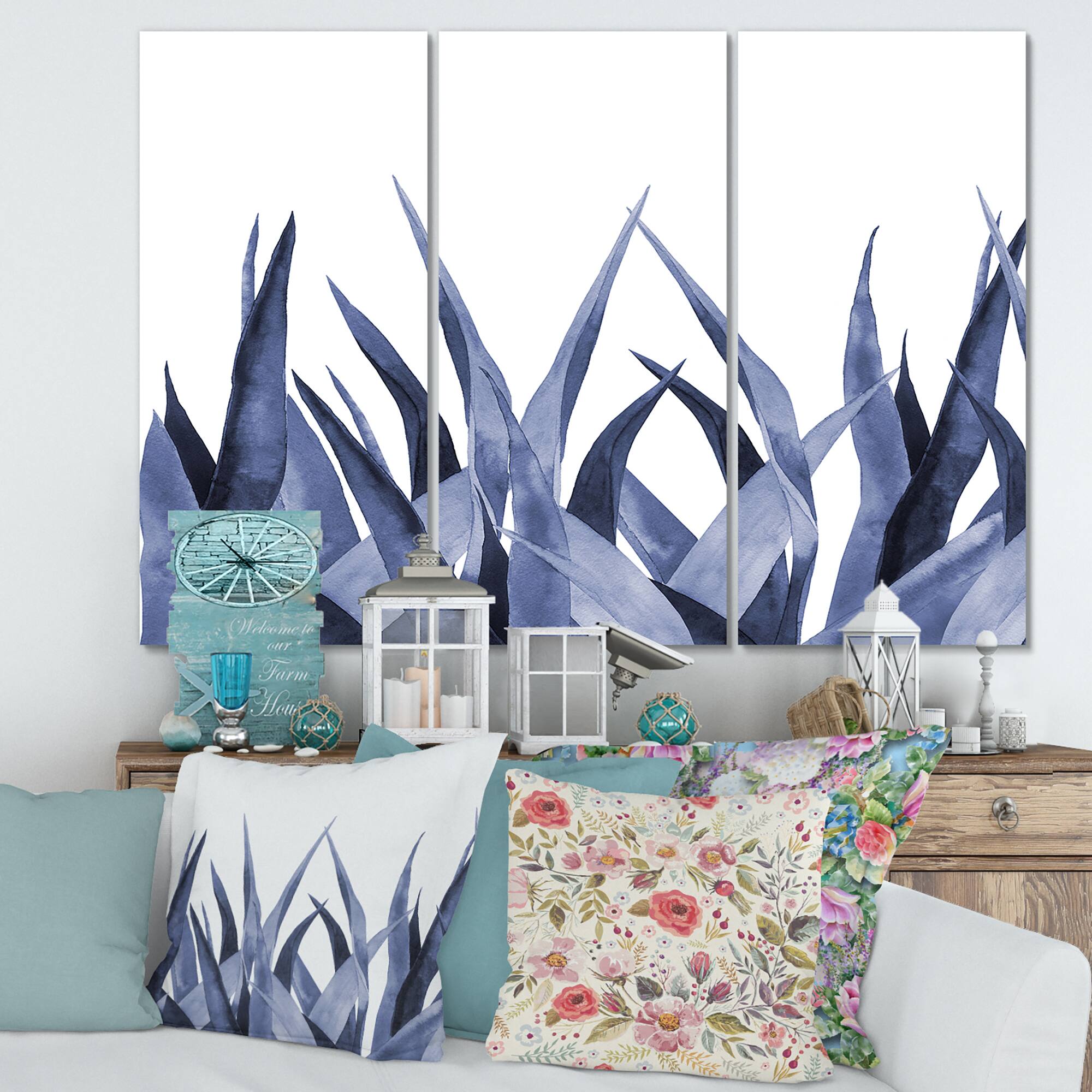 Designart - Navy Blue Agave Leaves - Traditional Canvas Wall Art Print