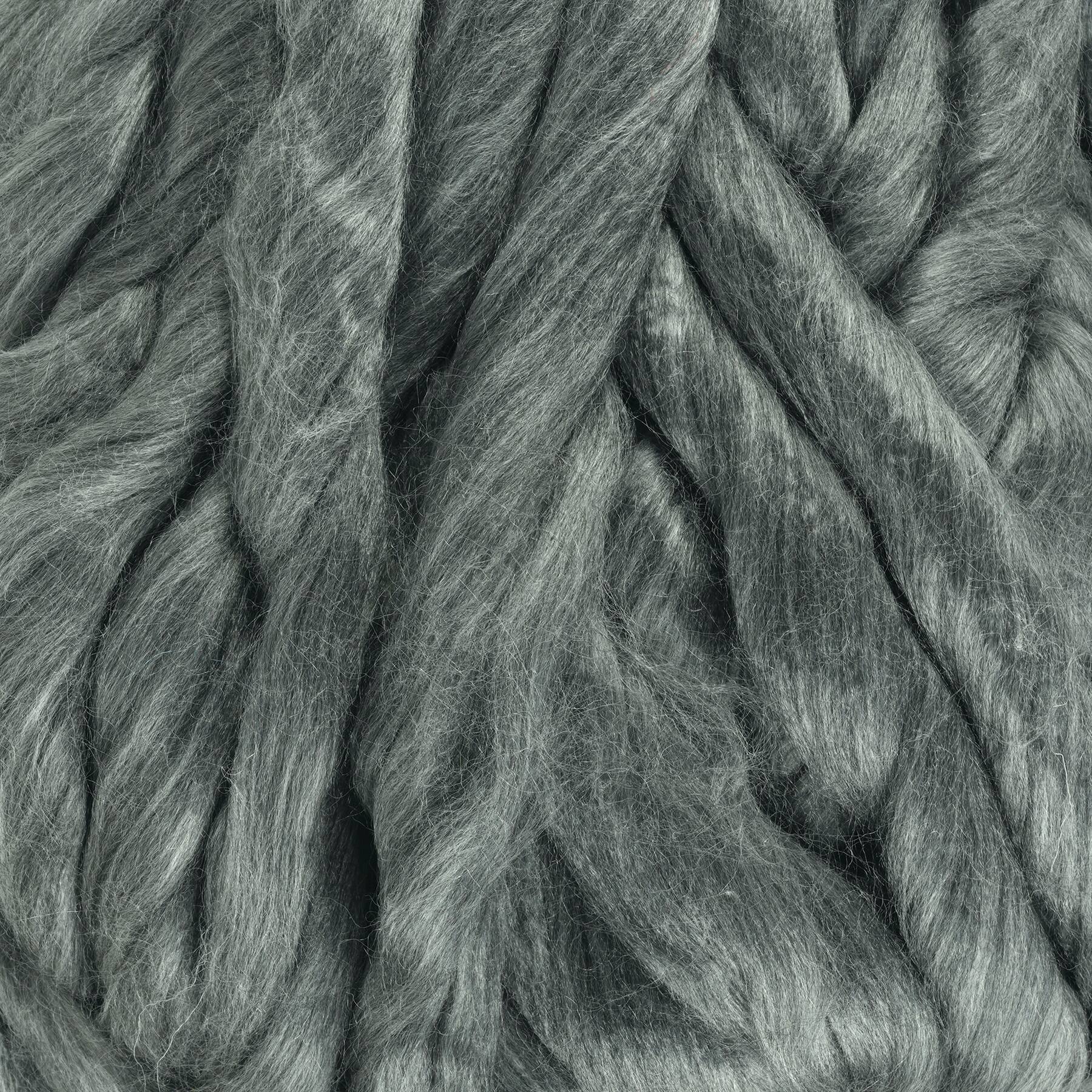 Chunky Luxe Yarn™ by Loops & Threads®