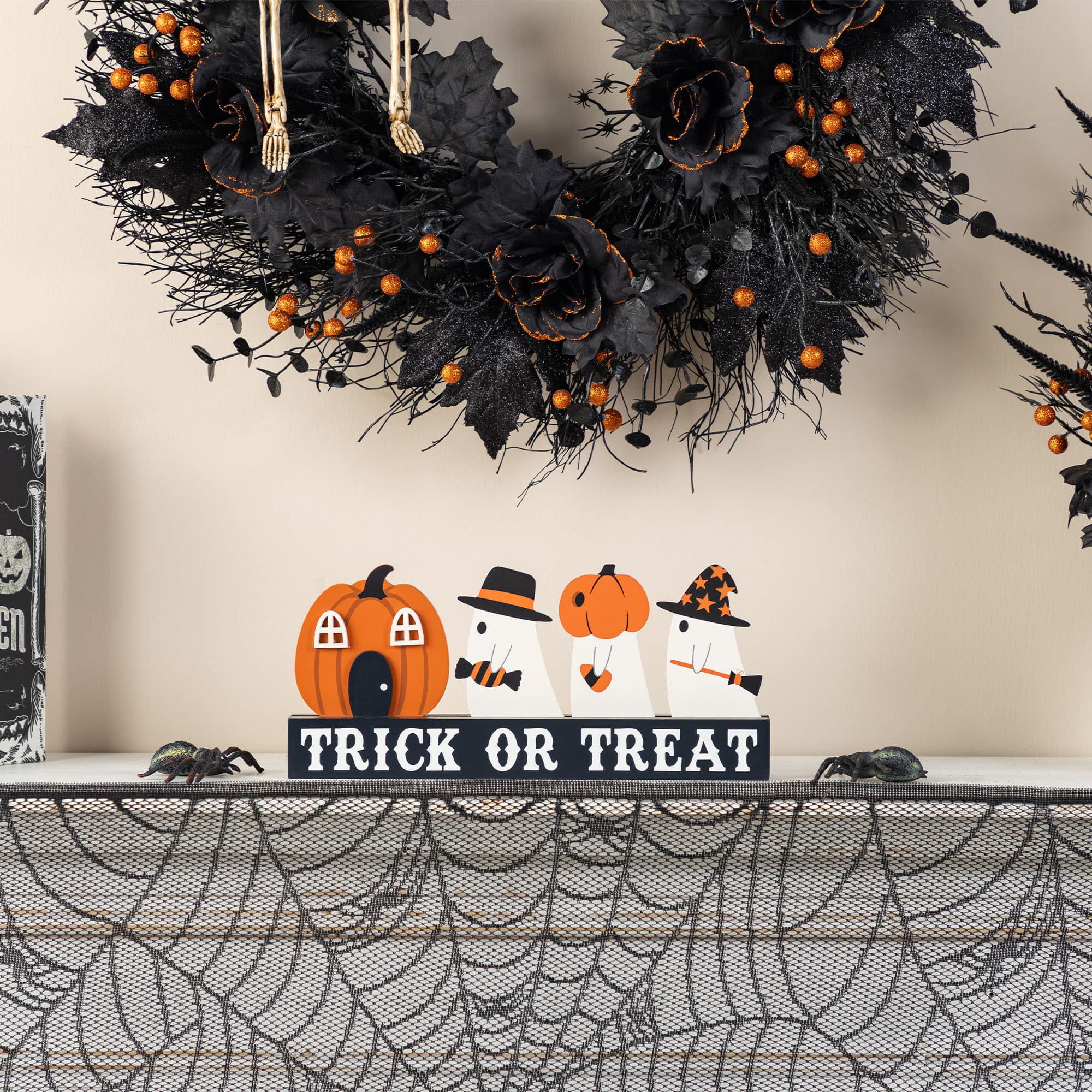 Glitzhome&#xAE; 12&#x22;L Halloween Wooden TRICK OR TREAT Pumpkin &#x26; Ghosts Table Decor