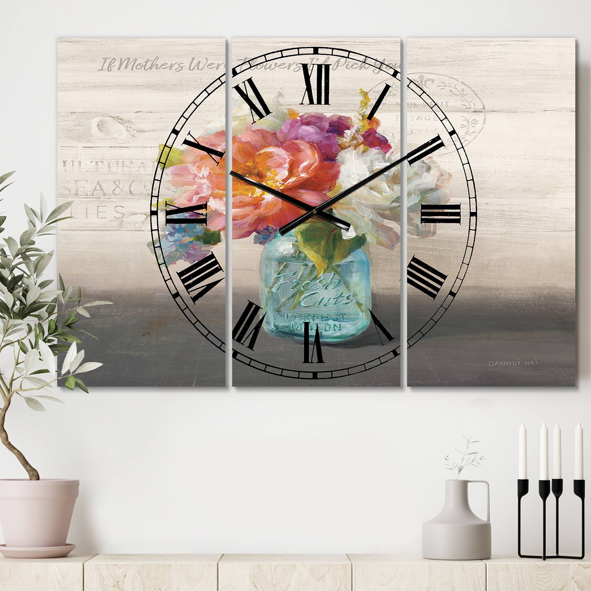 Designart 'French Cottage Bouquet I Mothers Farmhouse Multipanel Wall Clock