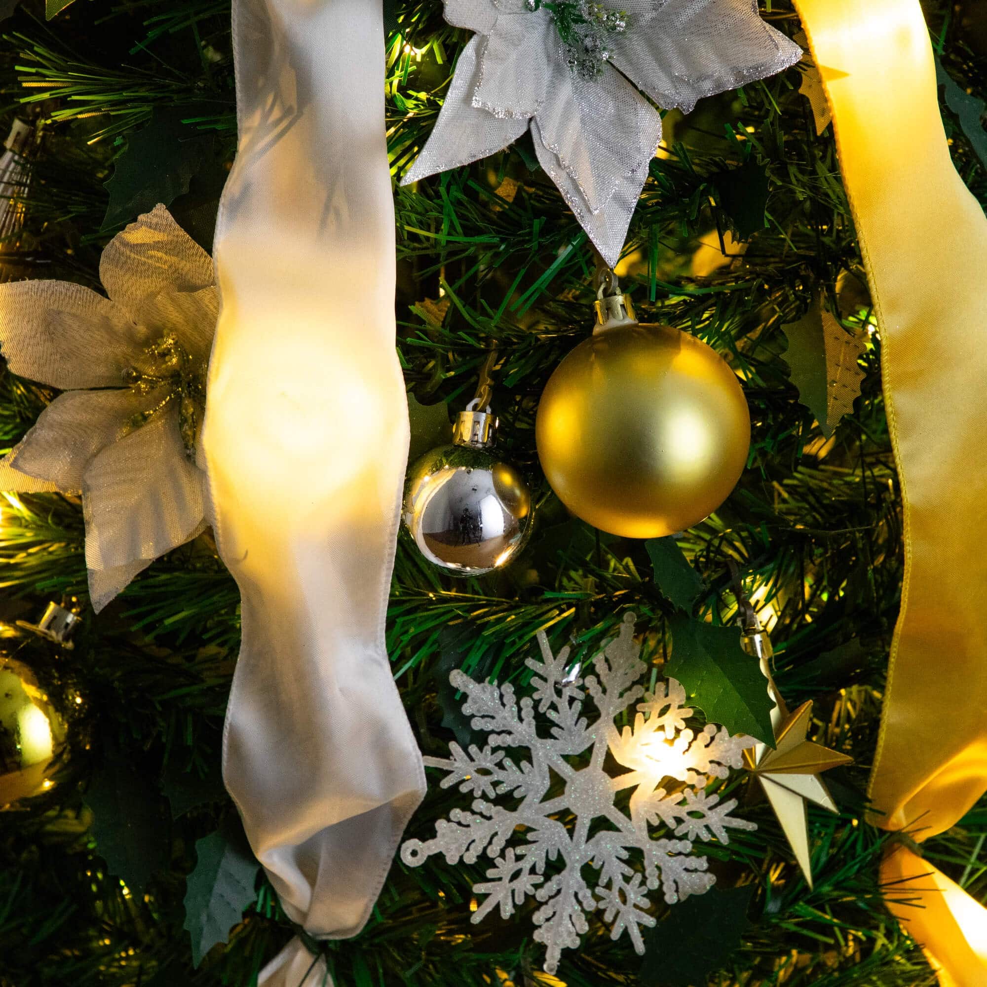 6ft. Pre-Lit Pop up Pre-decorated Artificial Christmas Tree, Warm White LED Lights