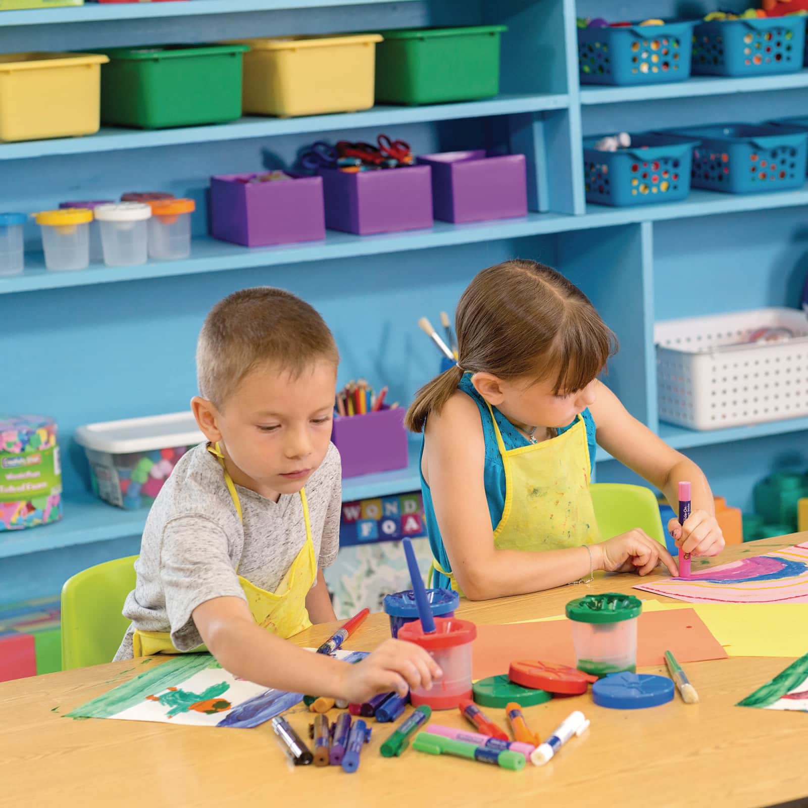 Creativity Street® No-Spill Round Paint Cups with Colored Lids, 2 Packs of 10