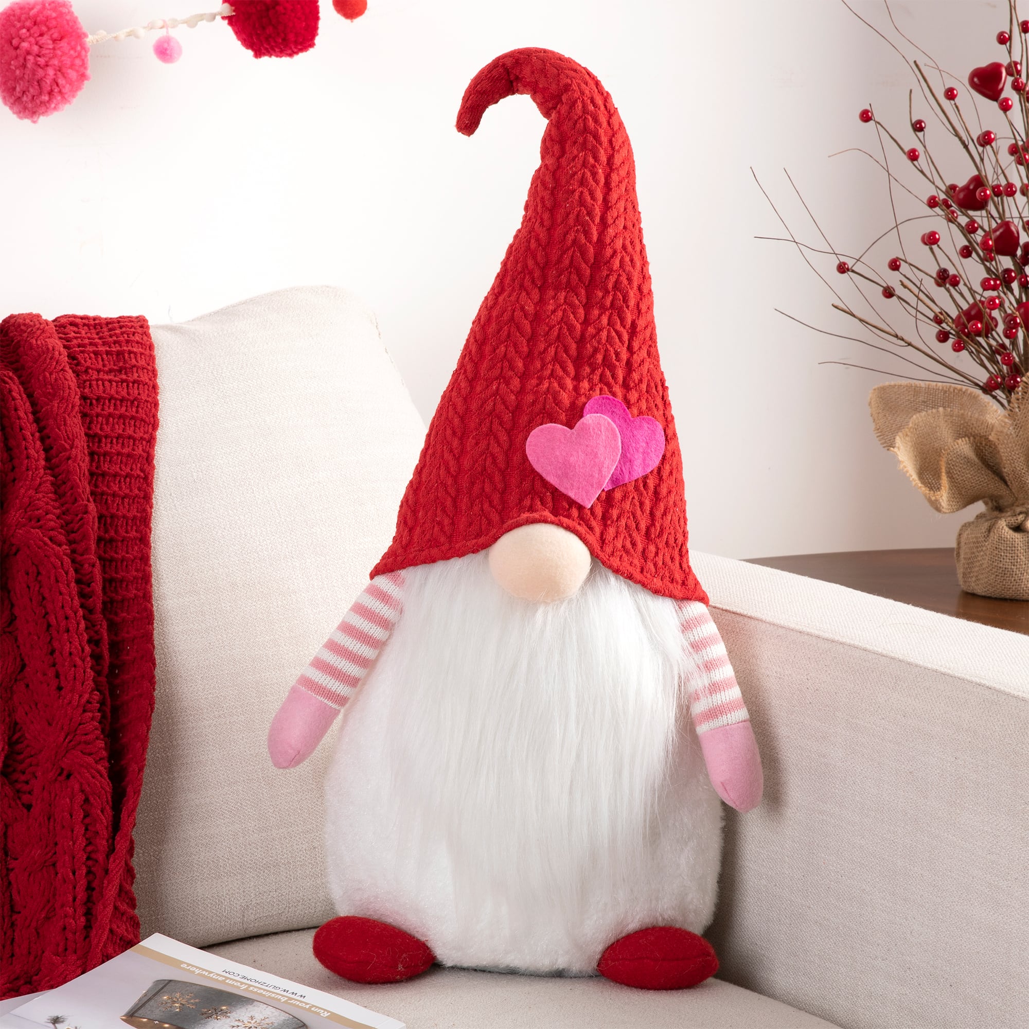 Glitzhome&#xAE; 25.5&#x22; Valentine&#x27;s Standing Fabric Gnome D&#xE9;cor