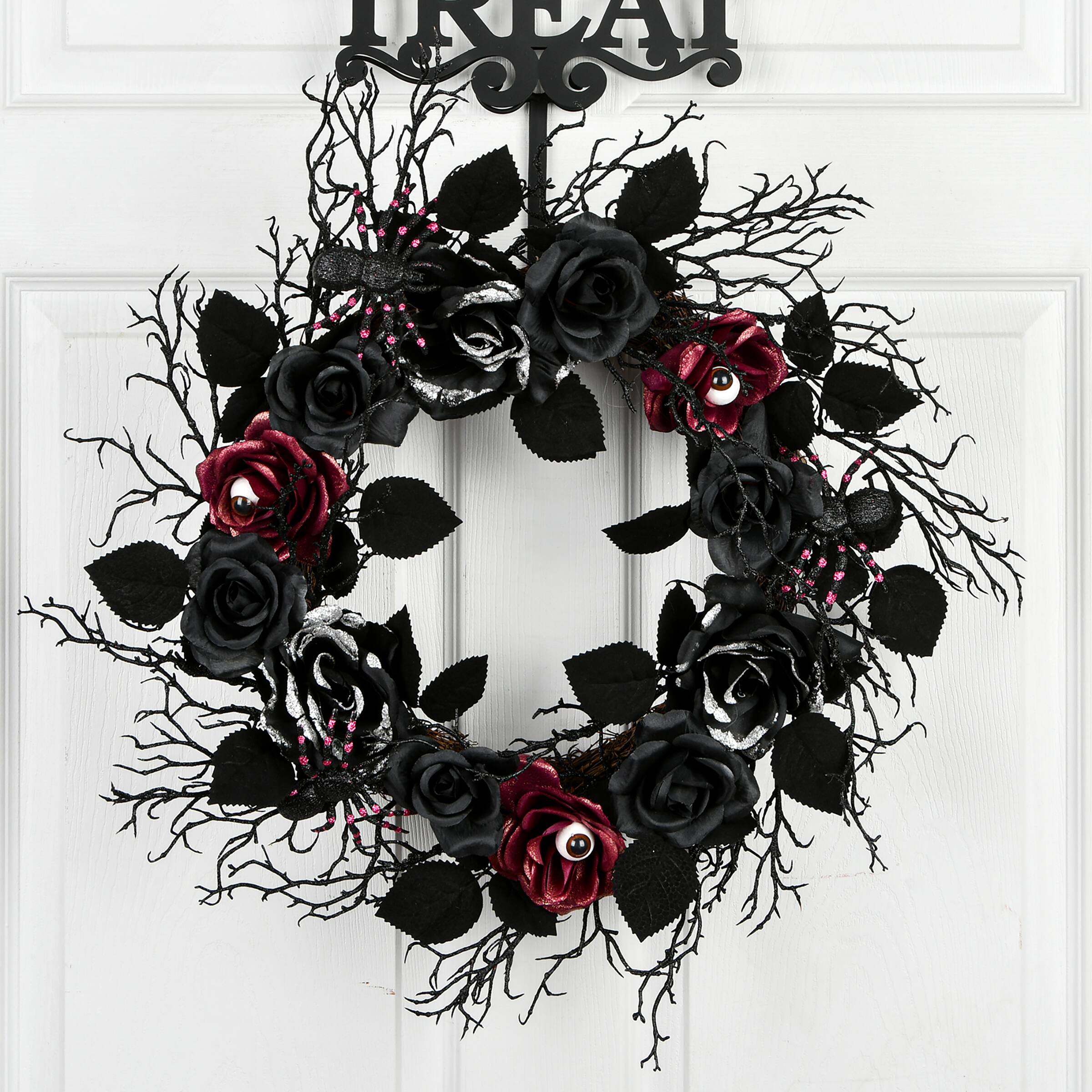 22" Black Halloween Rose Wreath