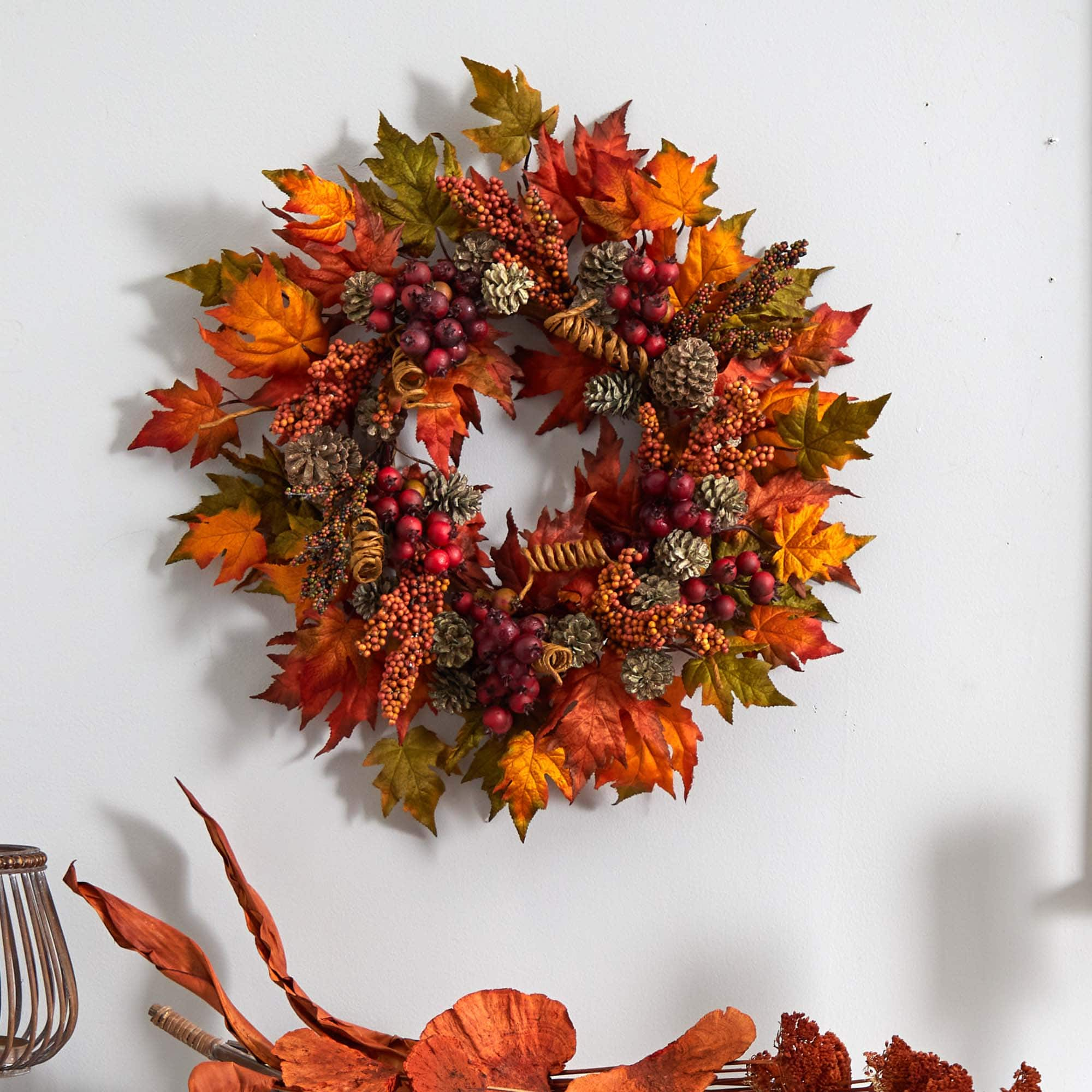 24&#x22; Orange &#x26; Brown Maple &#x26; Berry Wreath