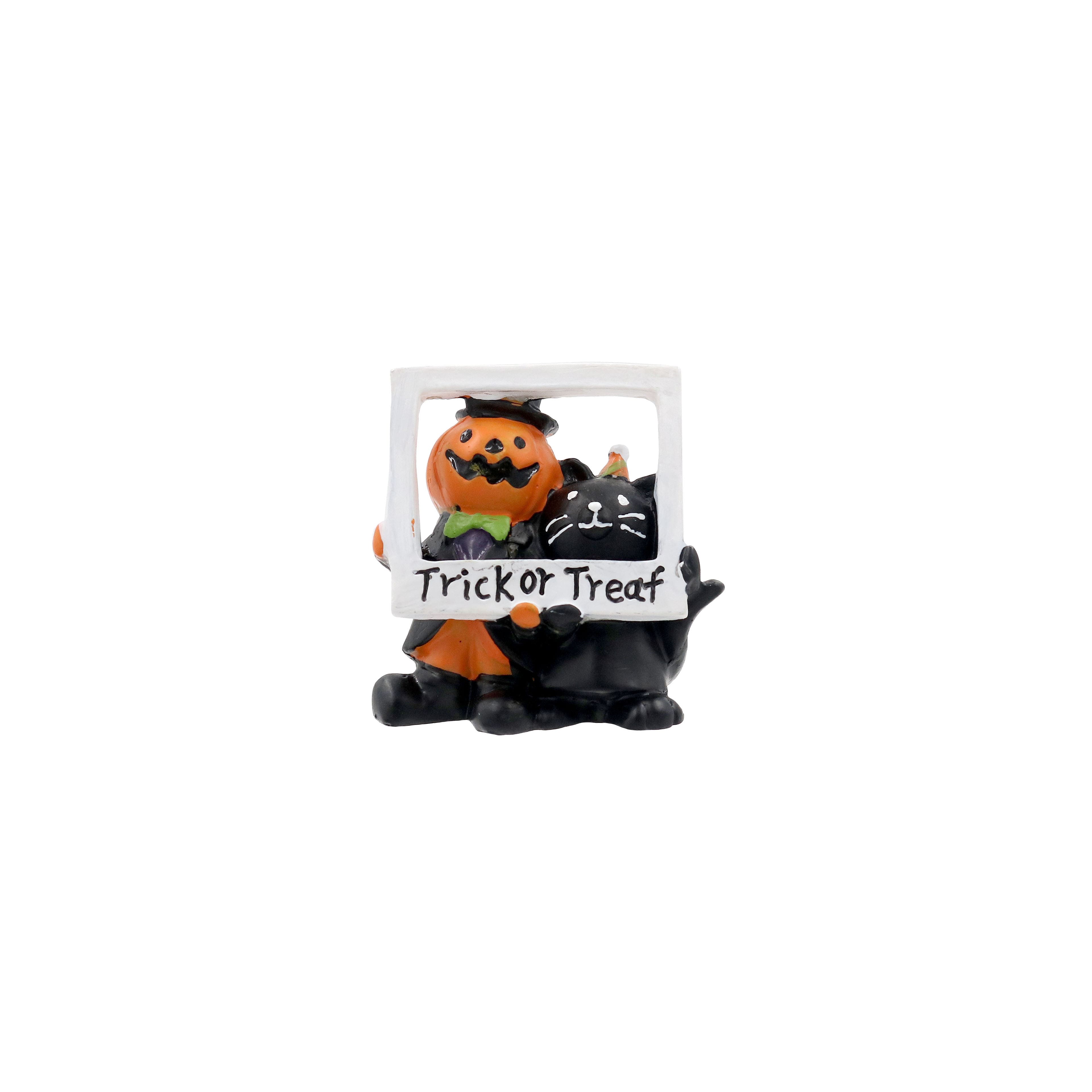 Mini Jack-O&#x27;-Lantern &#x26; Black Cat Photo Halloween D&#xE9;cor by Ashland&#xAE;