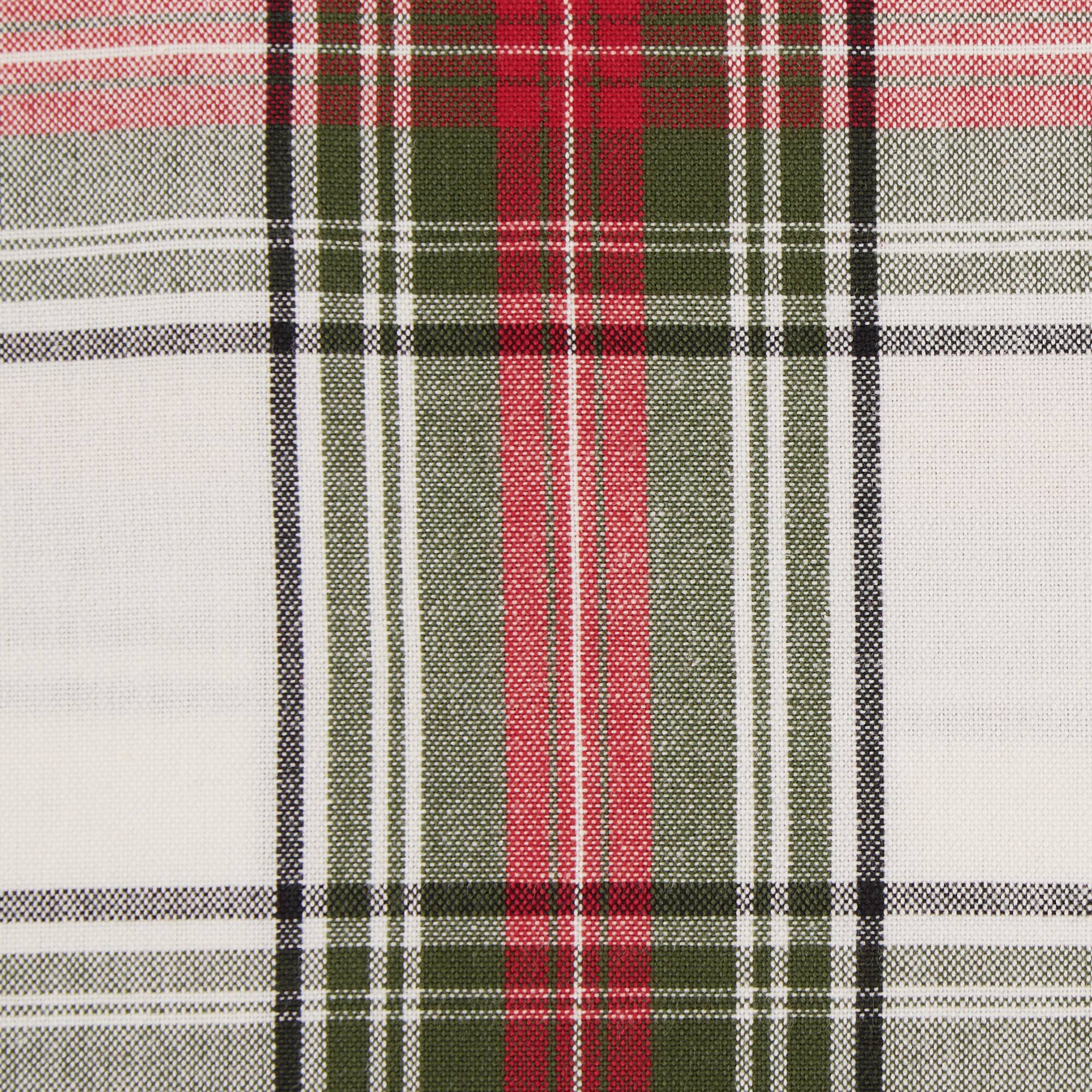 DII&#xAE; Traditional Christmas Plaid Pillow Cover Set